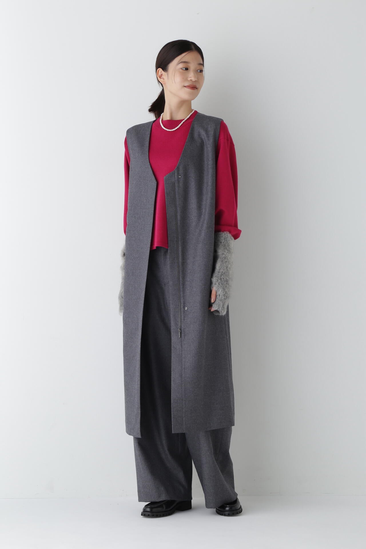 ライトフラノジップジレ | human woman（ヒューマンウーマン