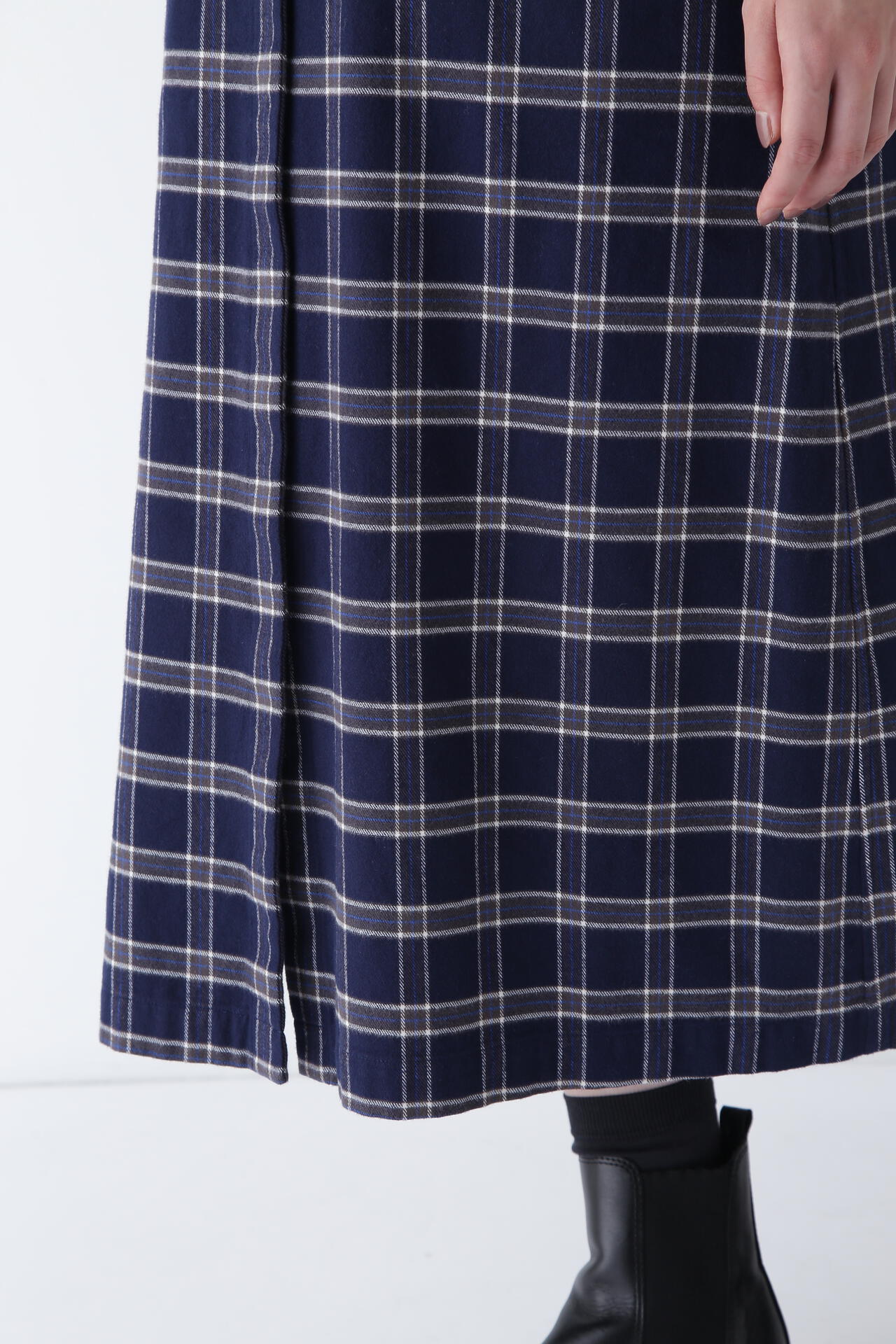 b8e87162-5ff5-5503-aaa8-f08ea91c5cc2_Image