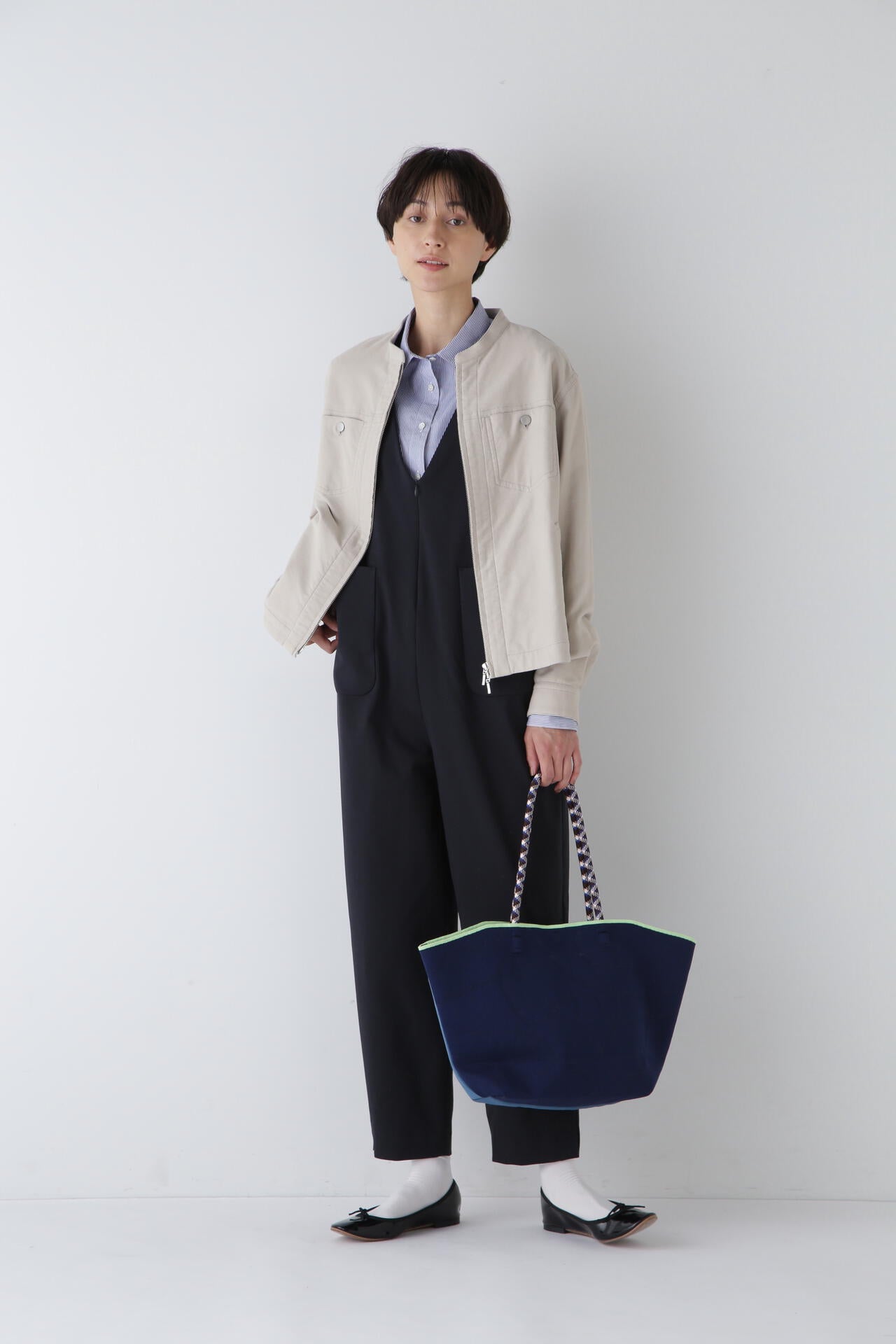 ストレッチポンチオールインワン | human woman（ヒューマン