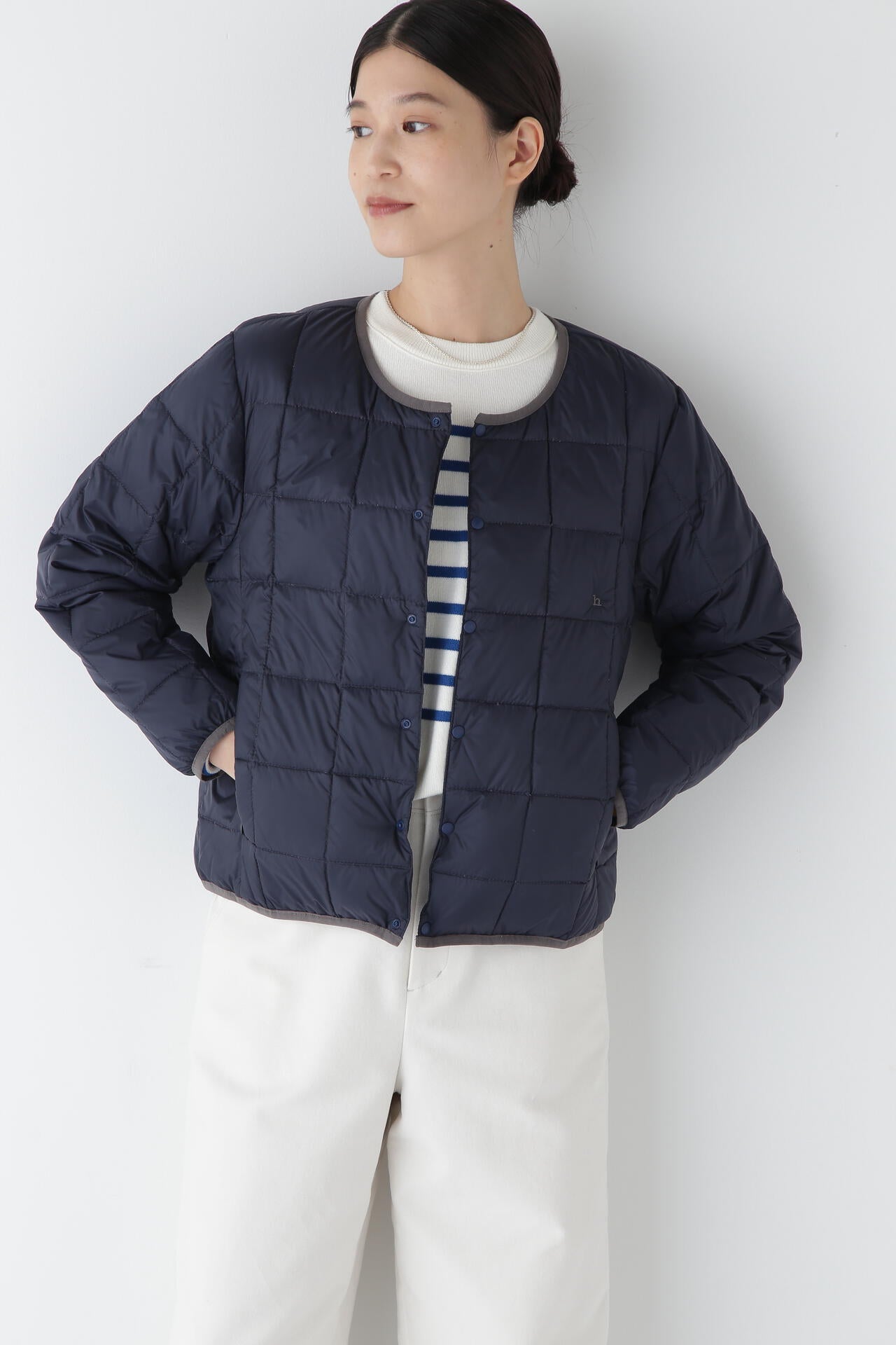 WEB・一部店舗限定サイズ】TAION×hwコラボ クルーネックボタンダウン