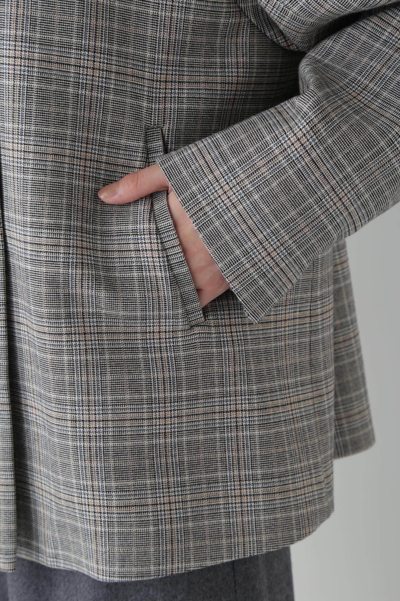 チェック柄ボンディングスタンドカラーブルゾン | human woman