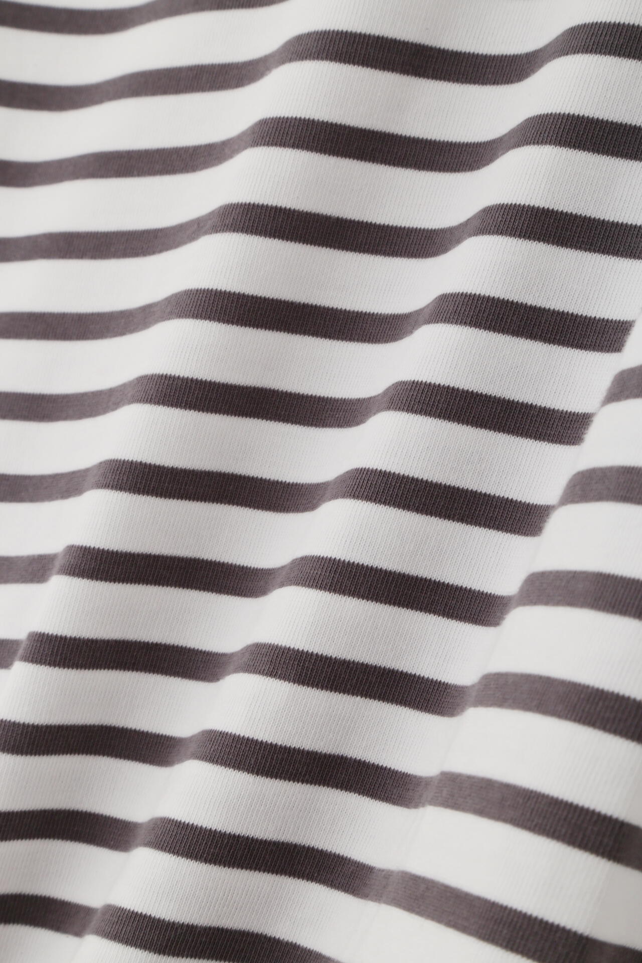 14bf9fba-27ce-59f8-ac37-6d4e90458292_Image