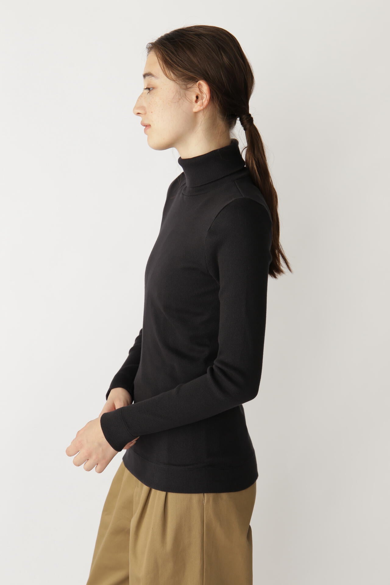 オーガニック丸胴タートルカットソー | human woman（ヒューマン