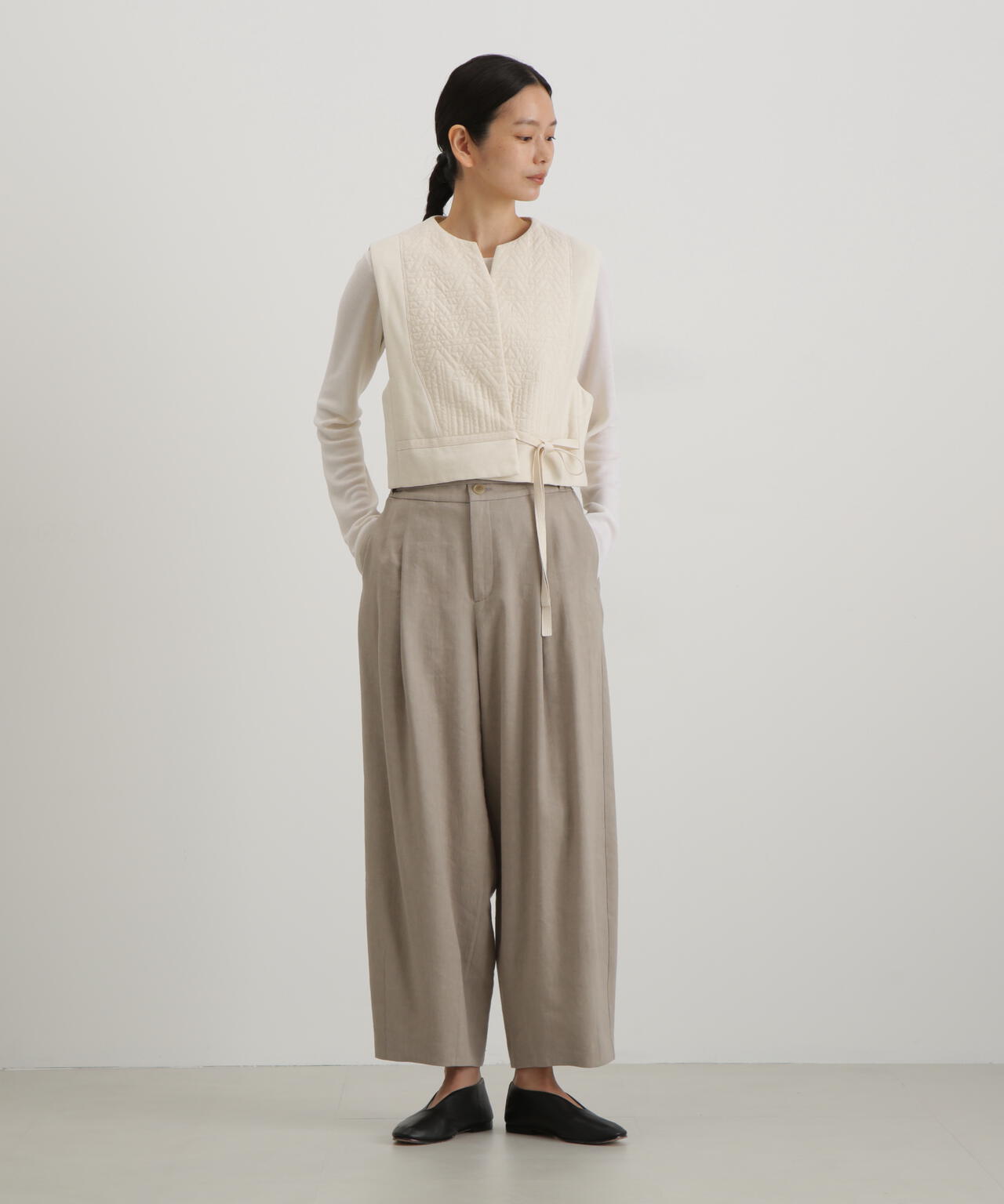 ウール麻ギャバパンツ