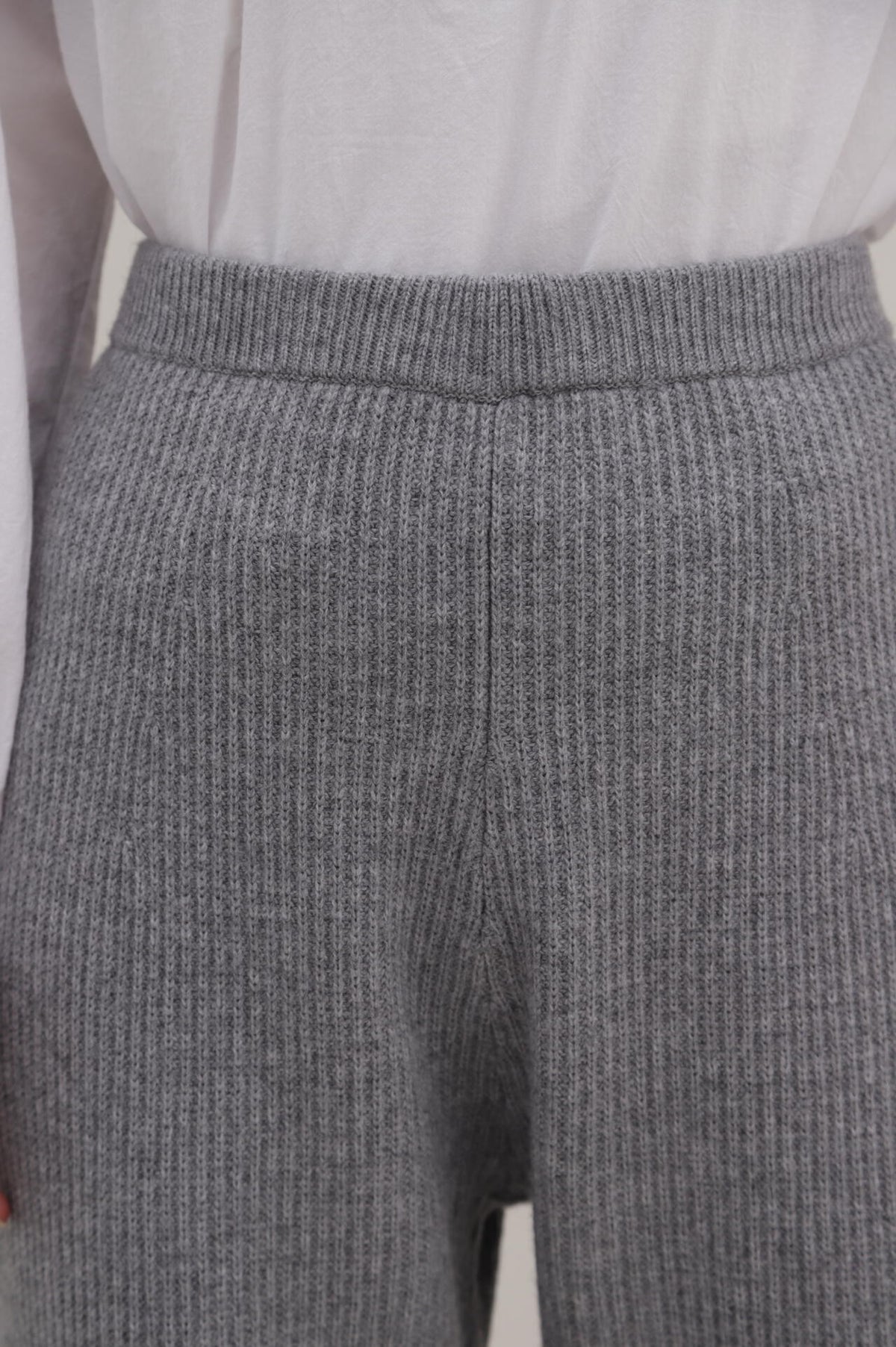 ウールカシミヤ片畦ニットパンツ