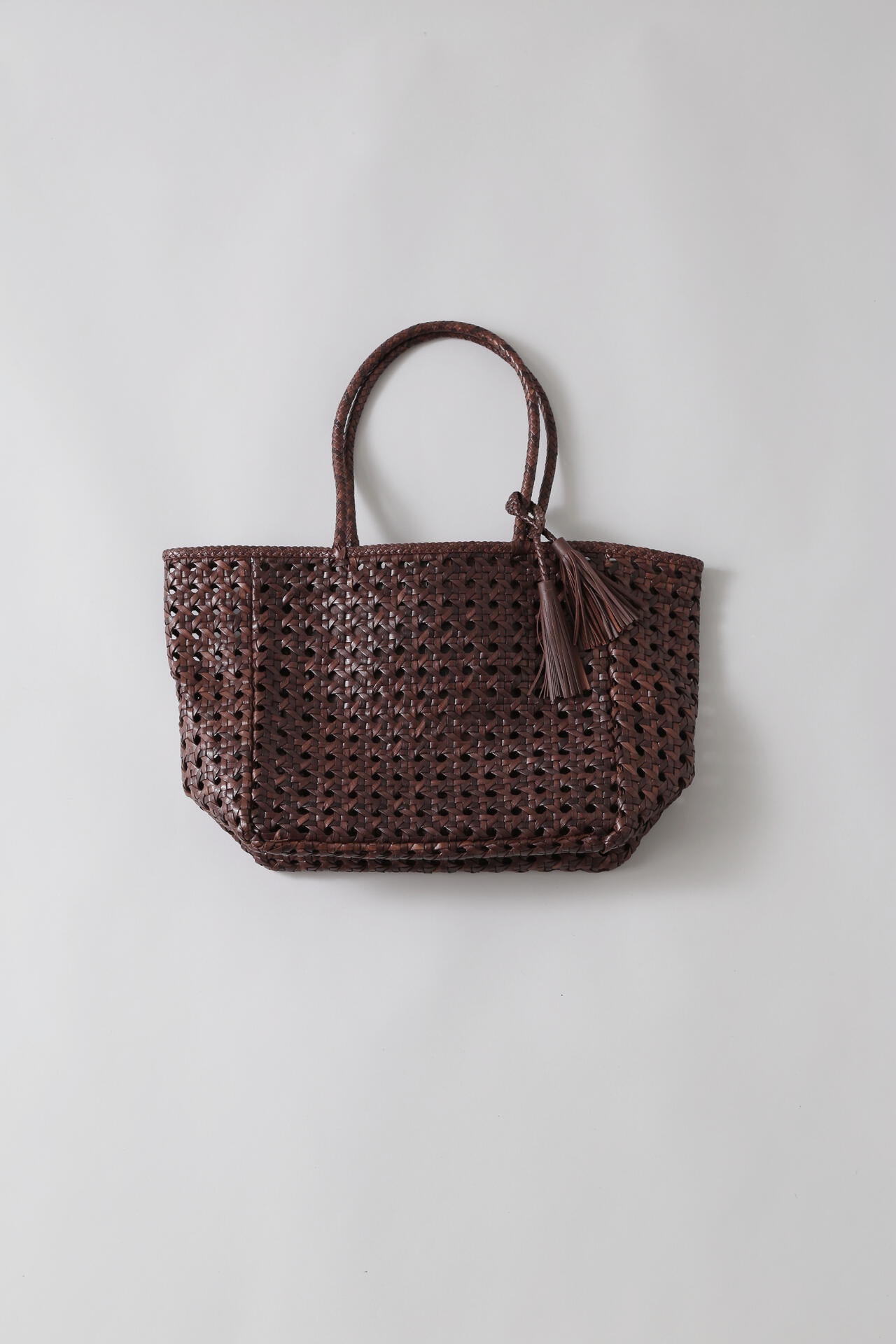 MAISON N.H PARISトートバッグ MAISON N.H PARIS（メゾンエヌ アッシュパリ） トートバッグ AVRIL