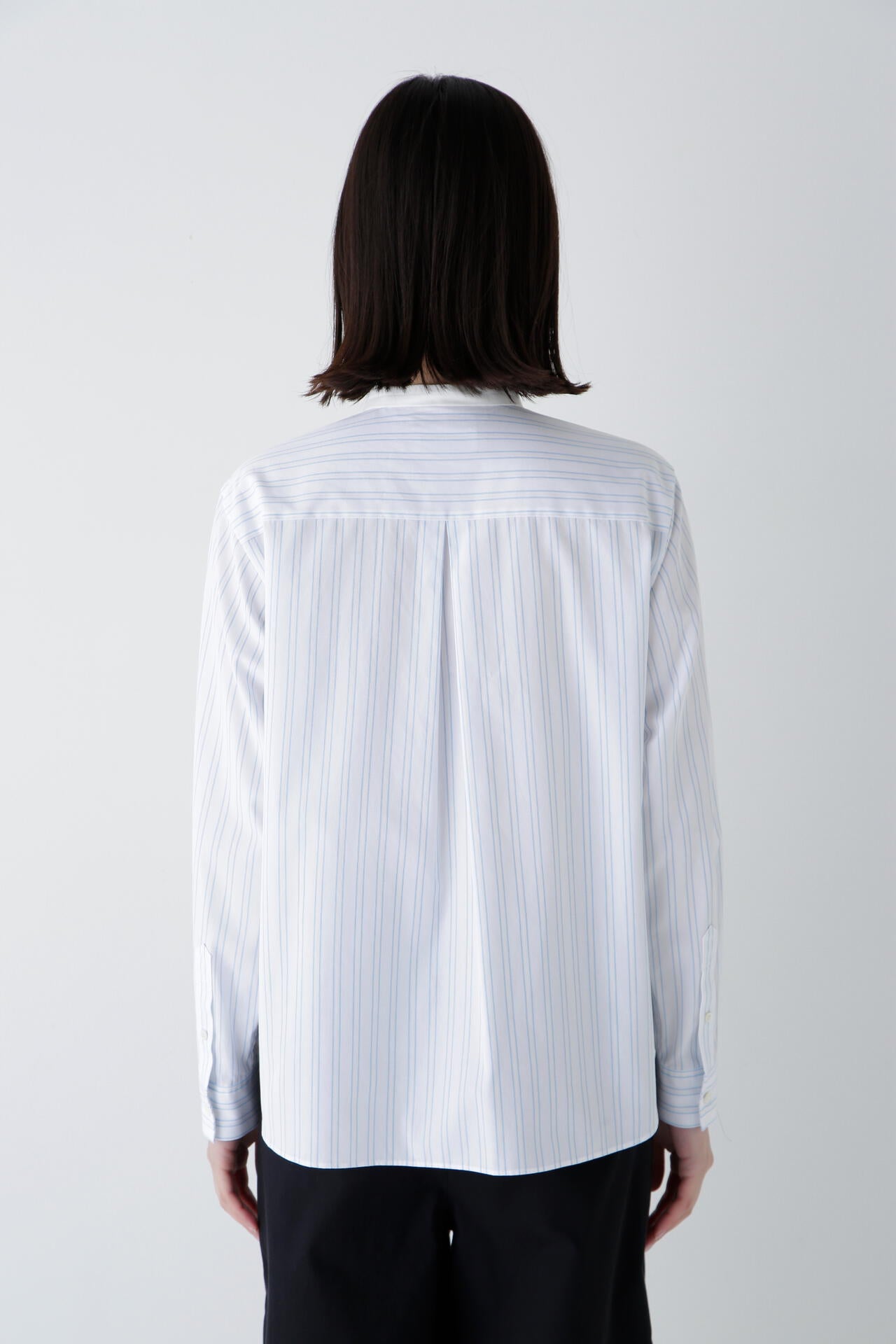 コットンドビーストライプクレリックシャツ | human woman（ヒューマン