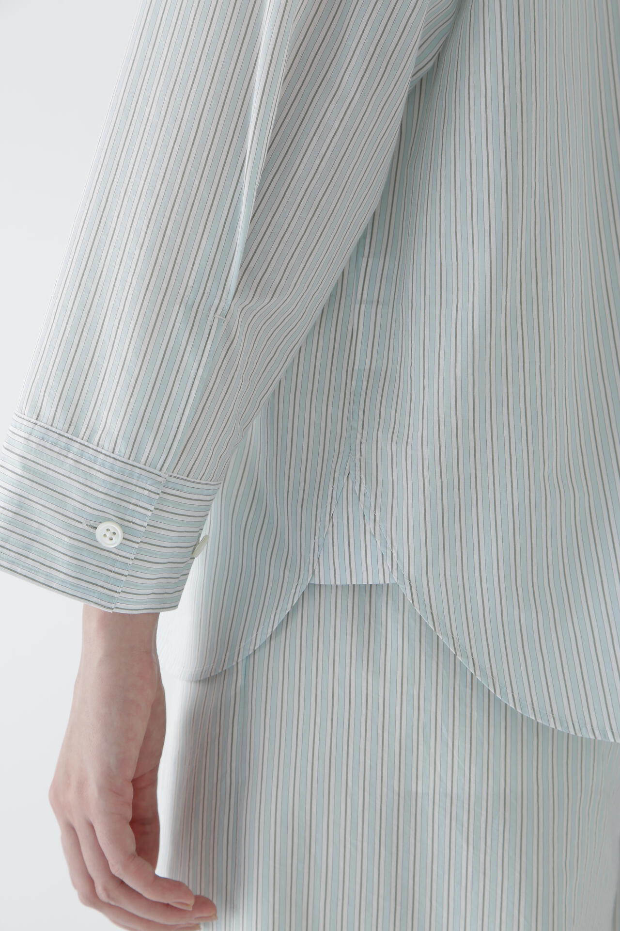 1fcd6764-ce1f-5a6f-a4f5-78e6871dddc5_Image