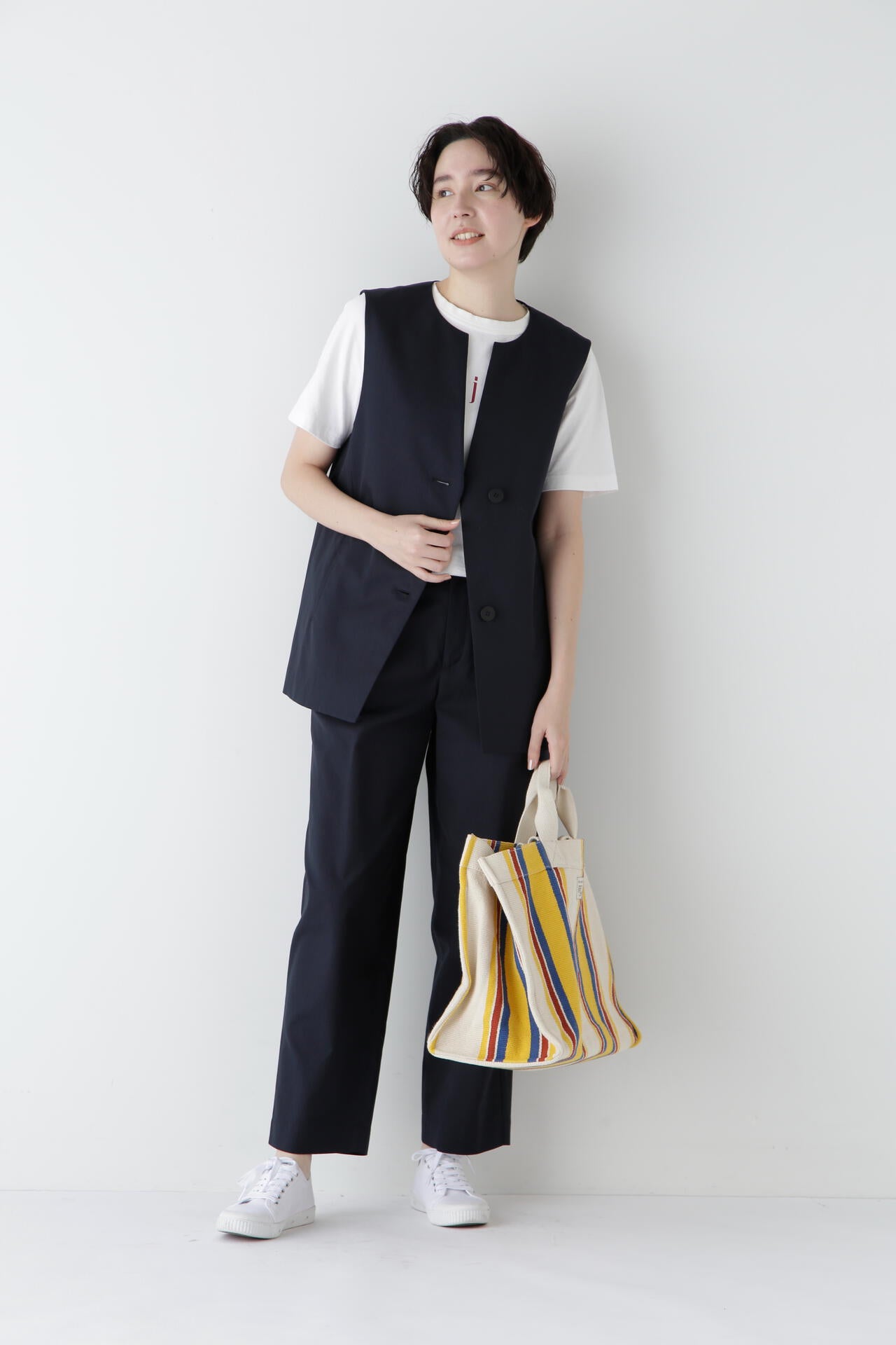 b93f19fe-ab9b-5e21-9ba9-db5bac38cbd8_Image