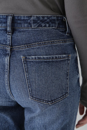 4974d5f6-933d-5e16-aab4-03a3c3aa360c_Image