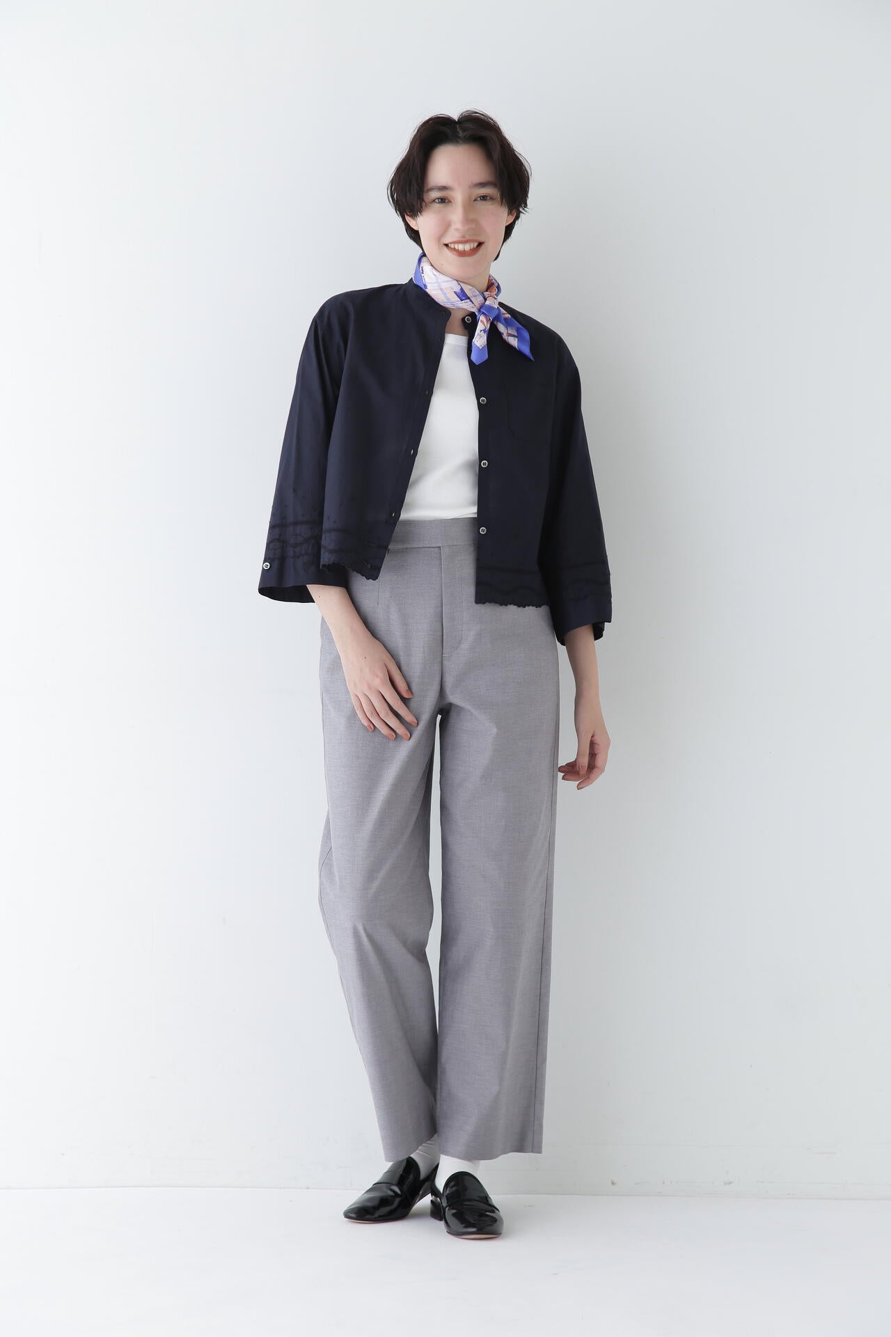 ドビーストレッチストレートパンツ | human woman（ヒューマンウーマン