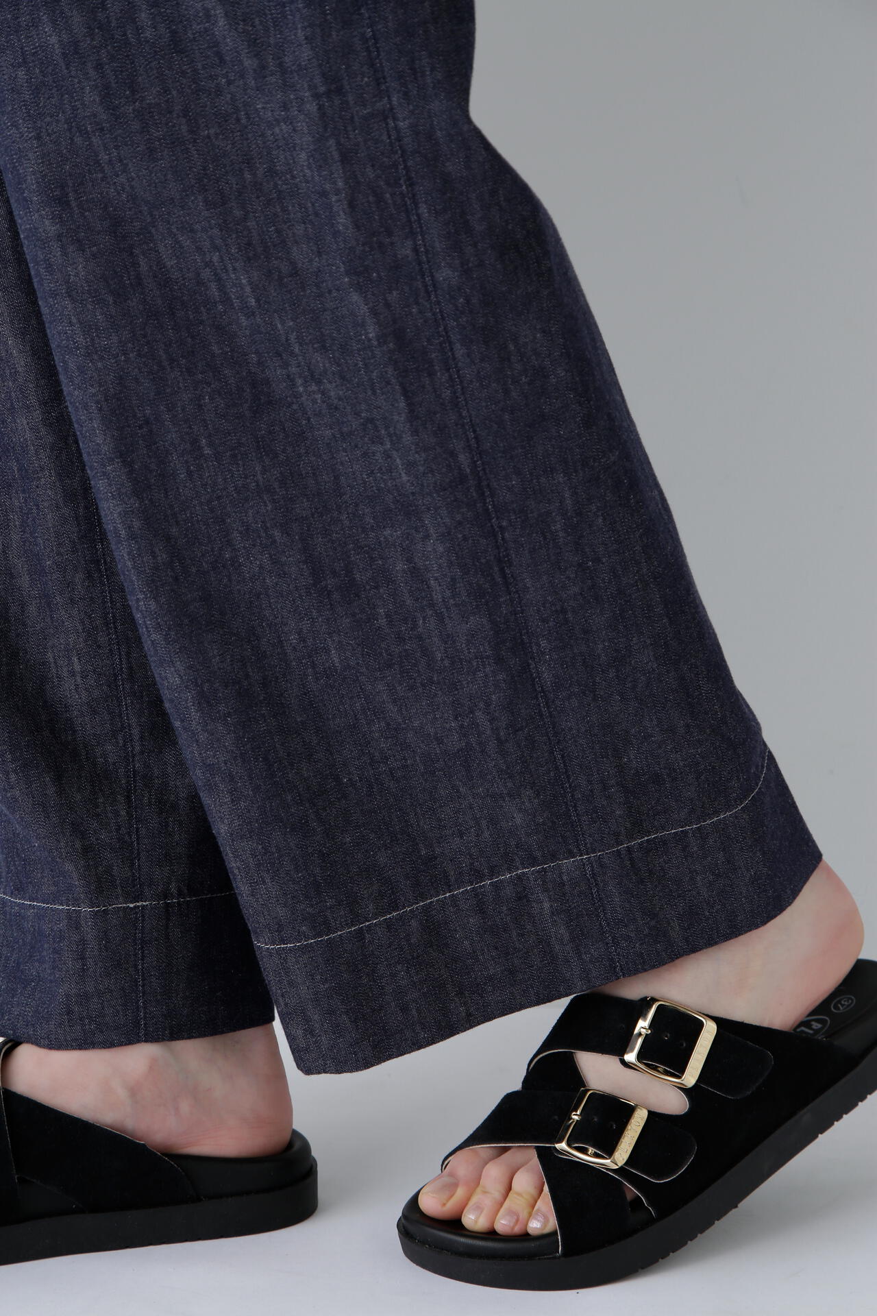 aff72890-1c2d-5672-9101-91250c030ba5_Image