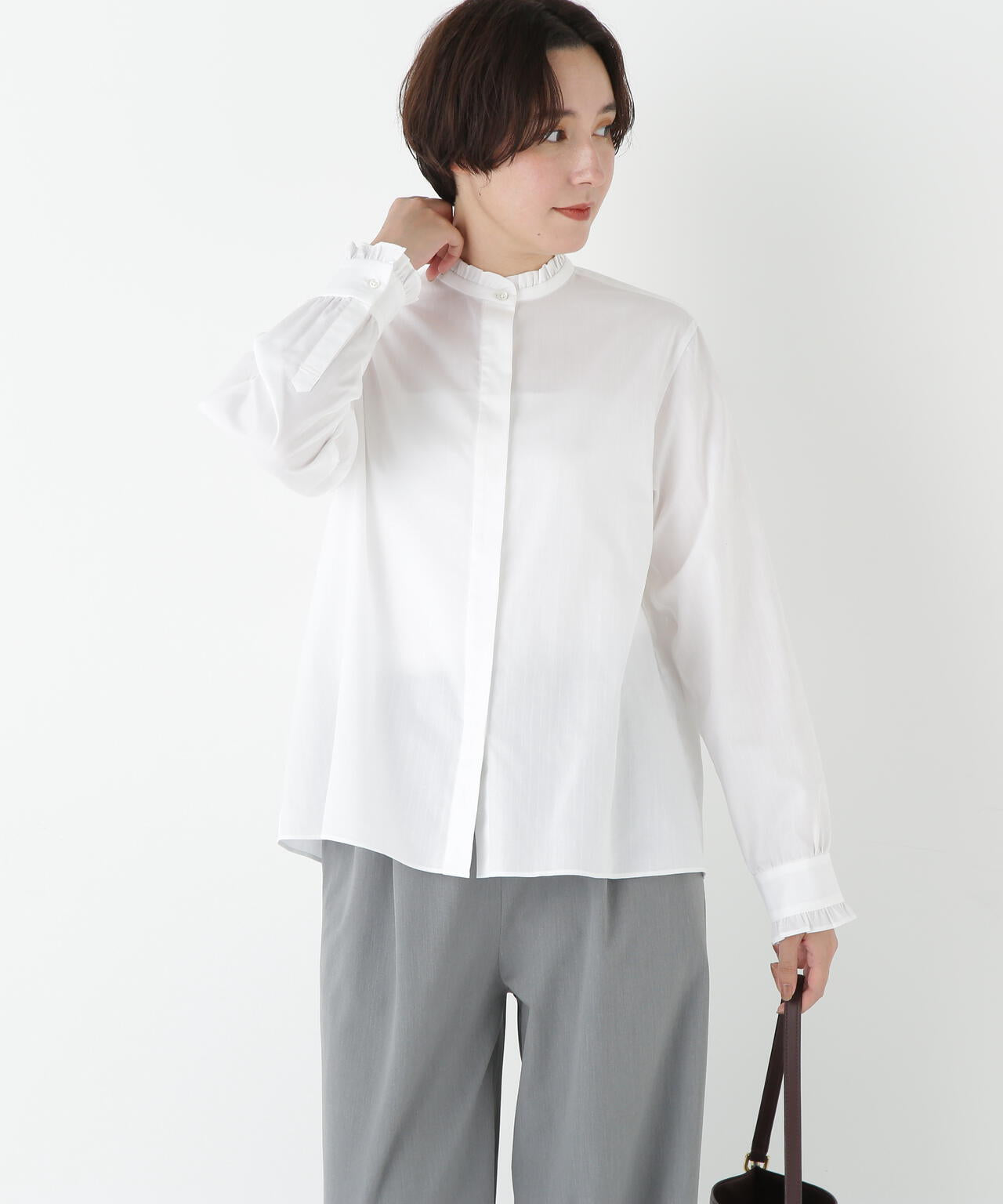スタンドフリルブラウス | human woman（ヒューマンウーマン