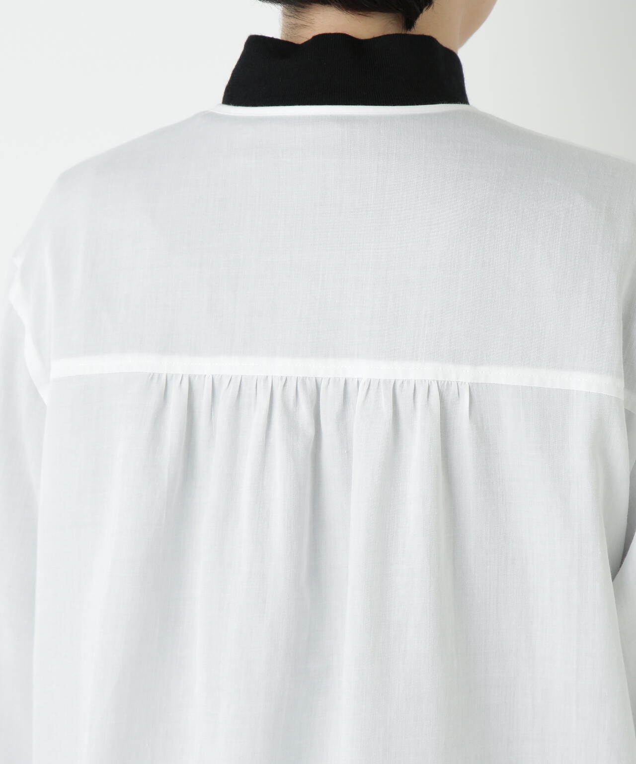 レイヤーレースブラウス | human woman（ヒューマンウーマン