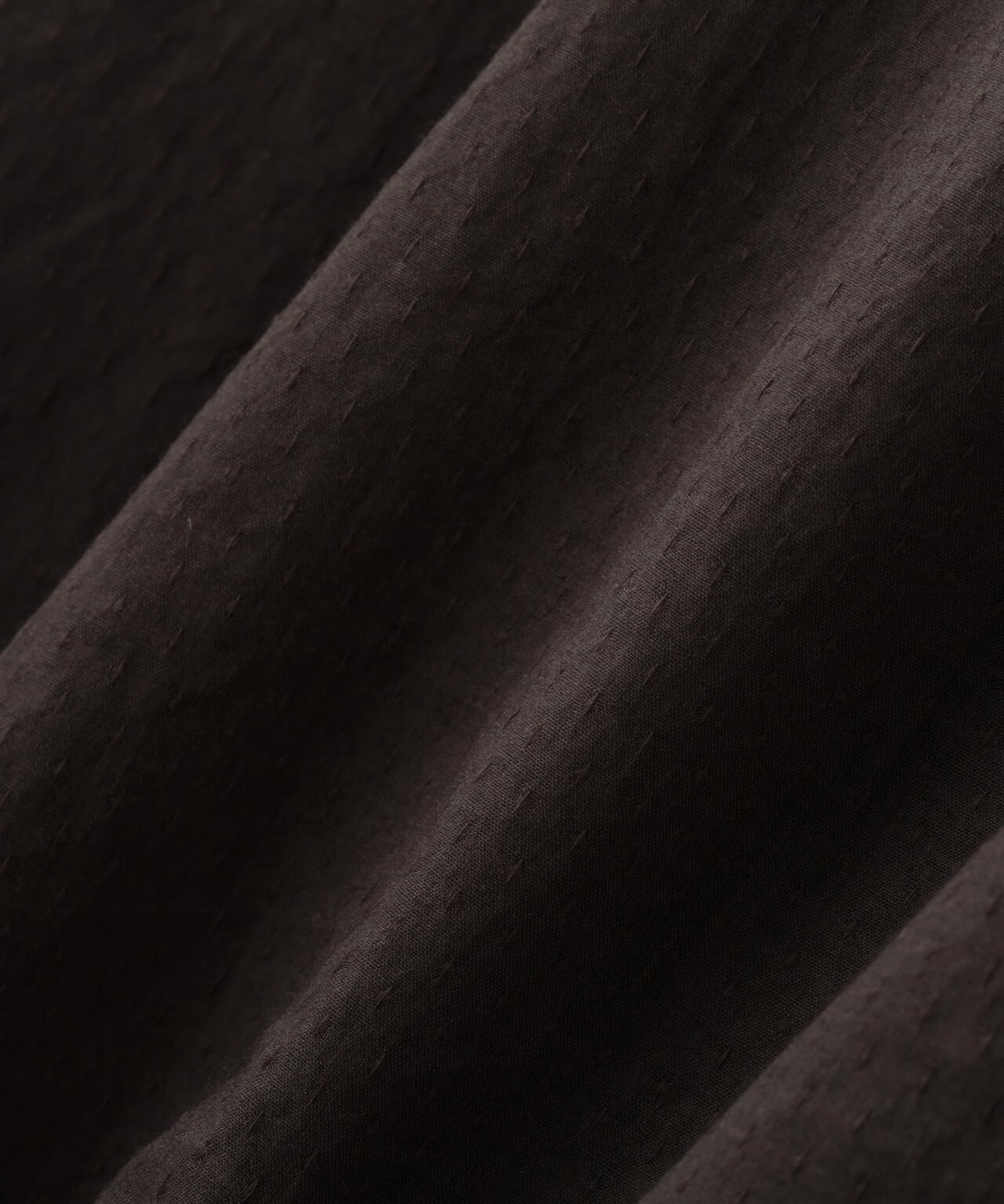 ダイヤドットギャザーブラウス