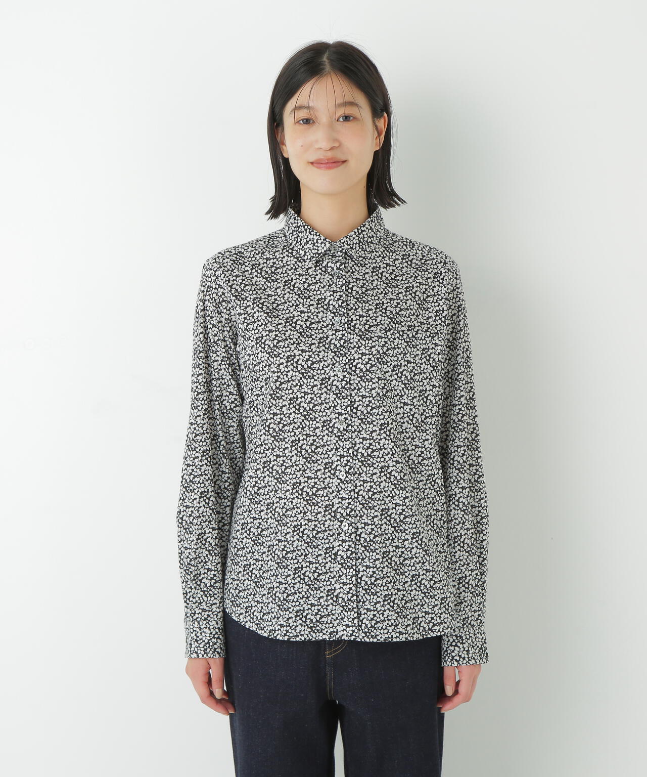 リバティプリントベーシックカラーシャツ