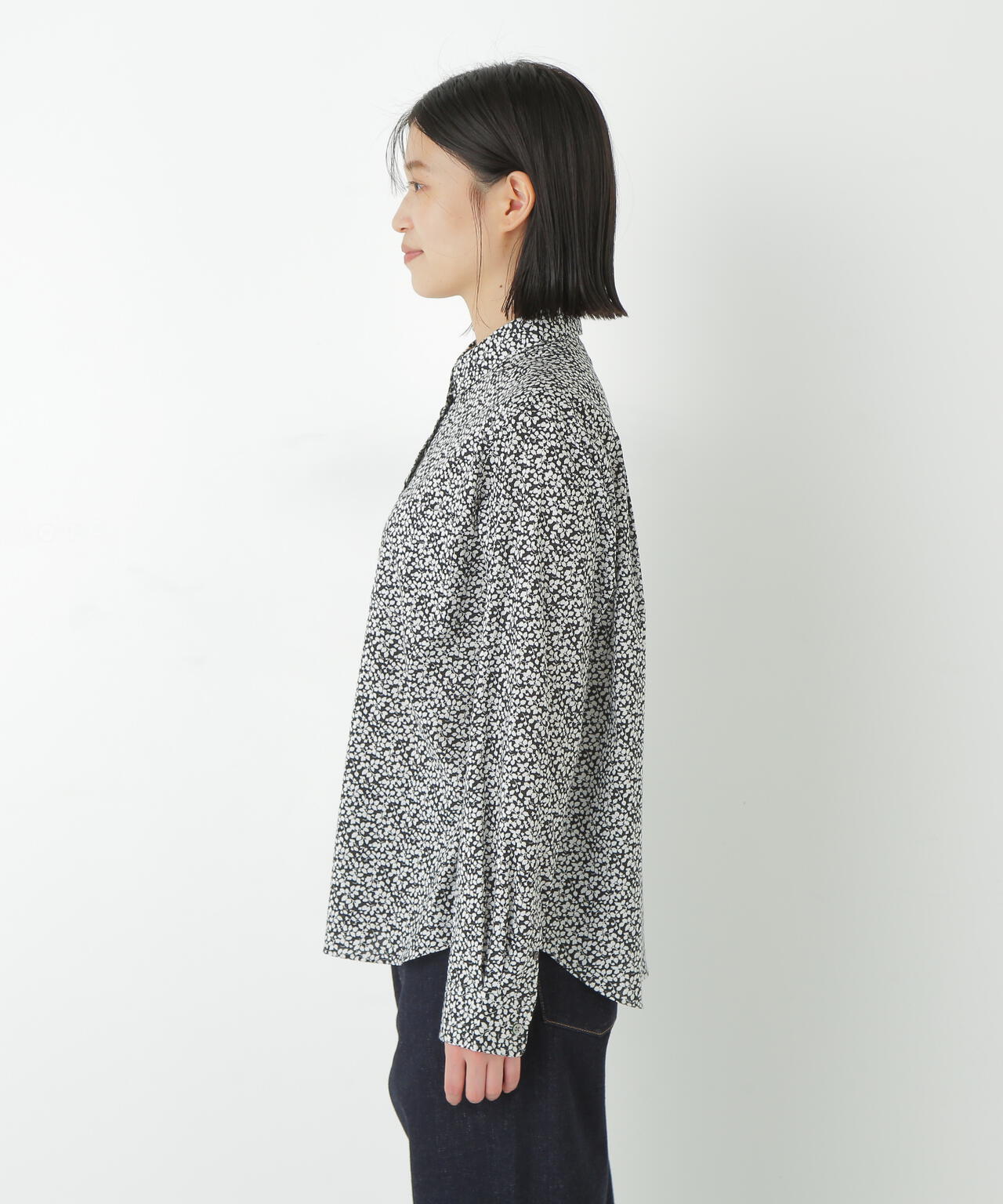 リバティプリントベーシックカラーシャツ