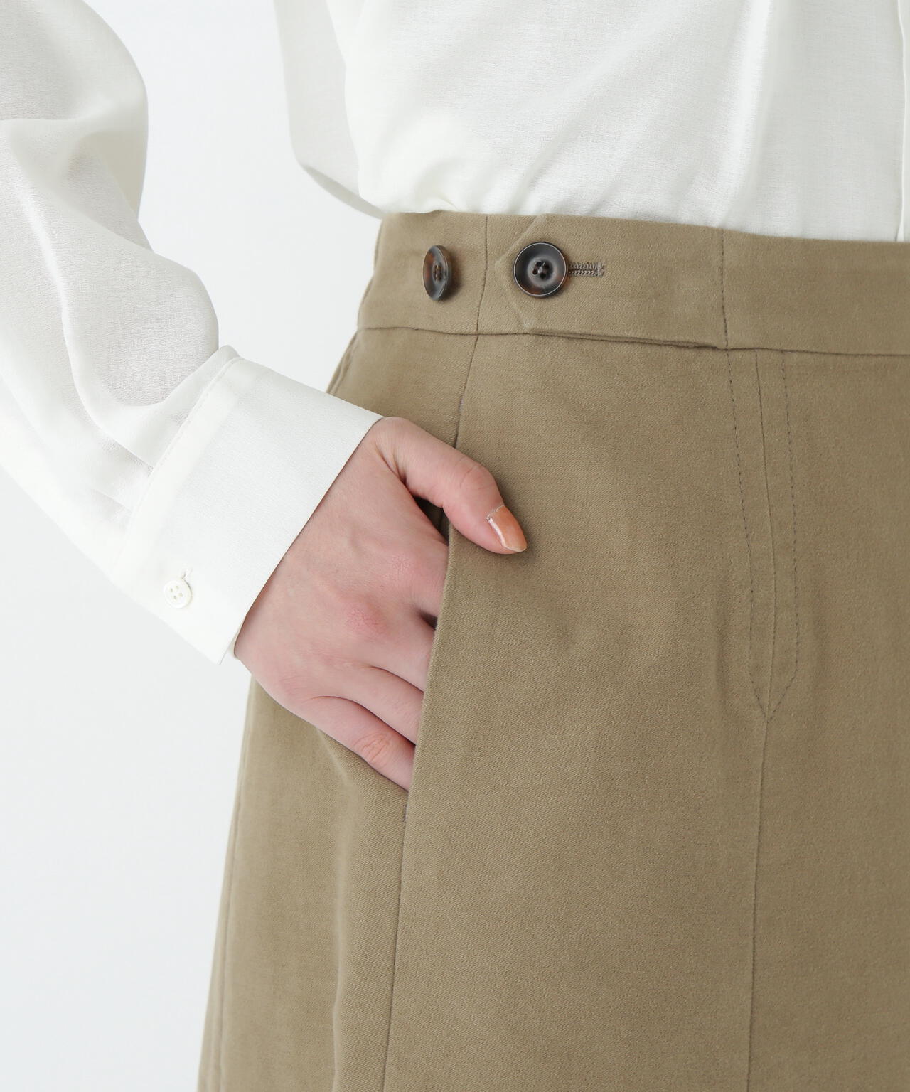 ライトモールスキンAラインスカート | human woman（ヒューマン