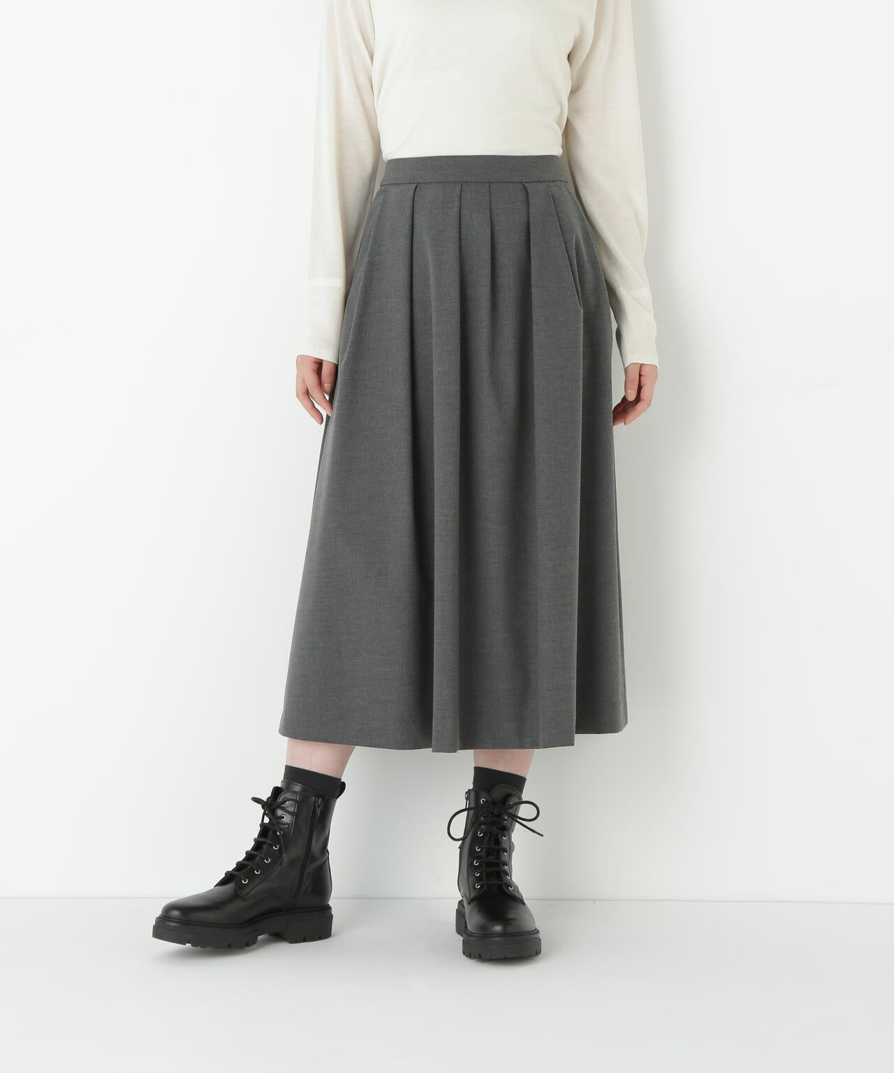 【かみむら】 ランダムタックフレアースカート | human woman（ヒューマンウーマン