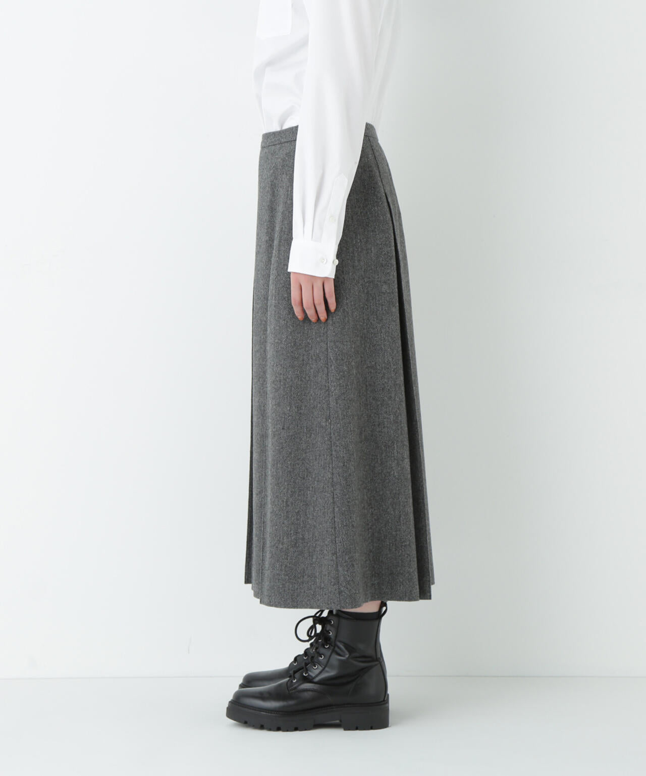 ヘリンボーンツィードタックスカート | human woman（ヒューマン
