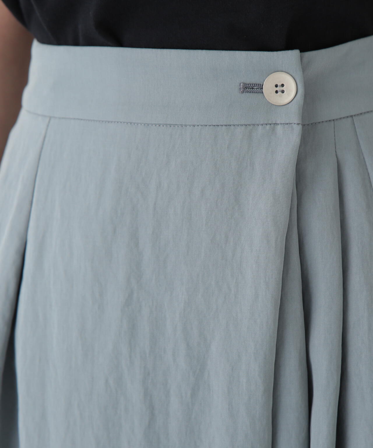 ランダムタックスカート