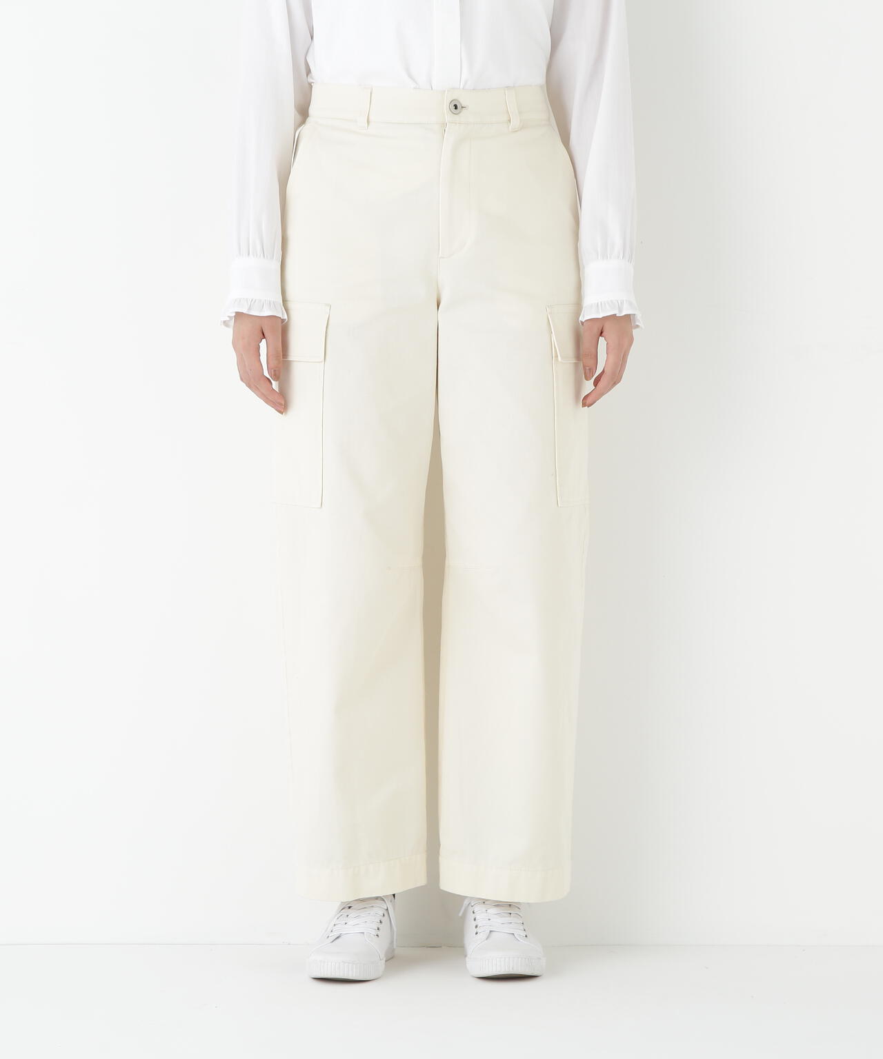 専用です　humanwoman gogreen カーゴパンツ　ホワイト新品未使用 オーガニックコットンチノクロスカーゴパンツ | human woman