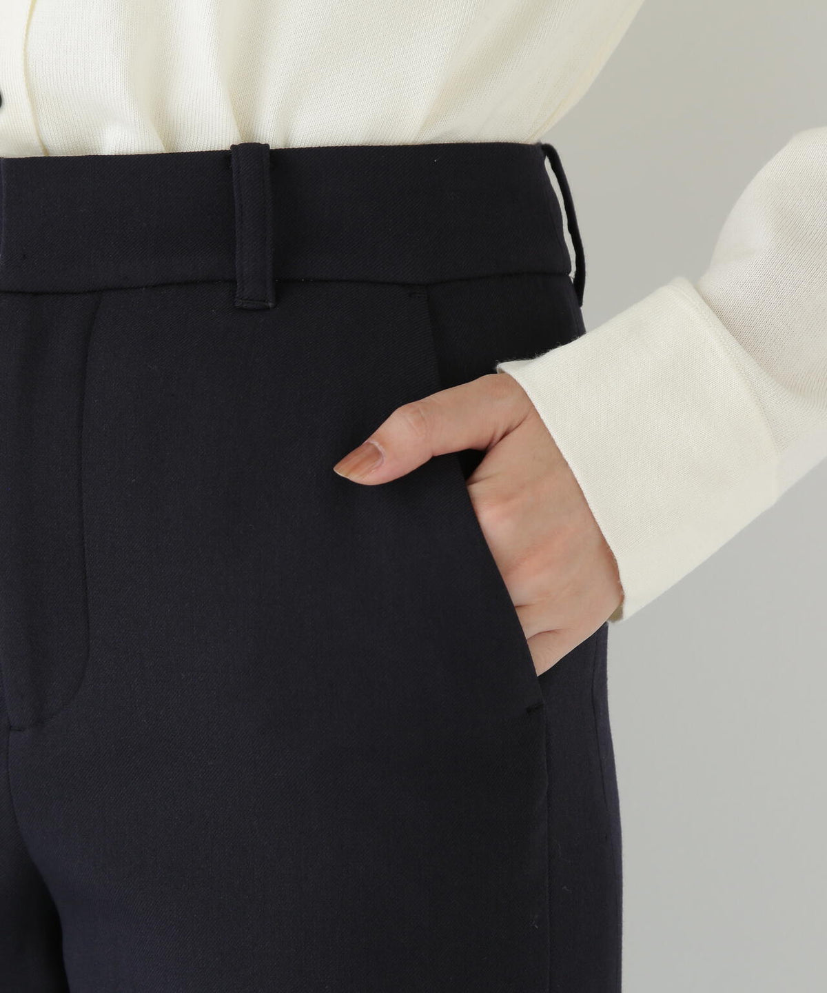 ダブルクロスストレートパンツ