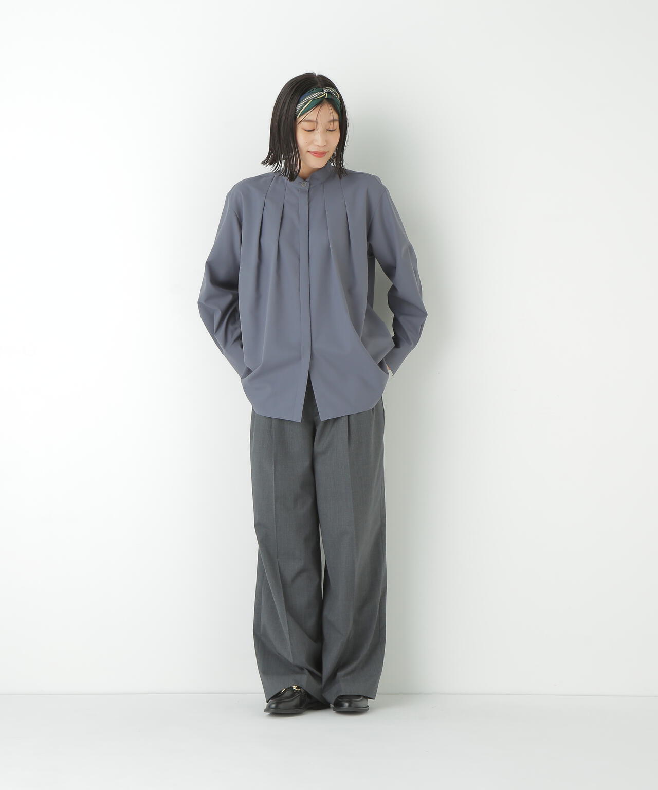 ダブルタックバギーパンツ