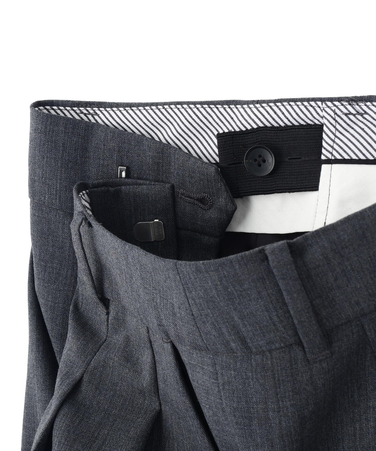 ダブルタックバギーパンツ