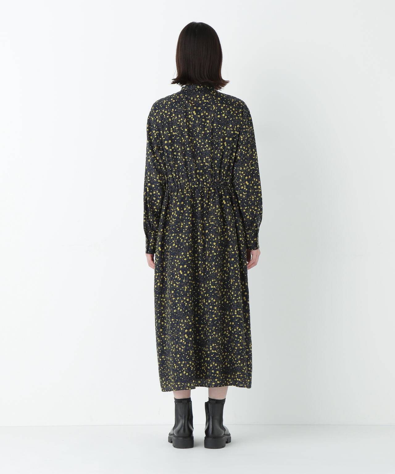 プチフラワープリントブラウジングバンドカラーワンピース