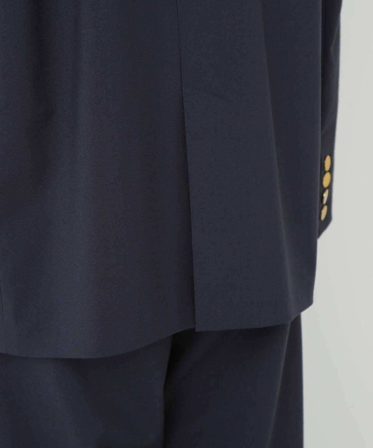 強撚シャークスキンピークドラペルジャケット | human woman