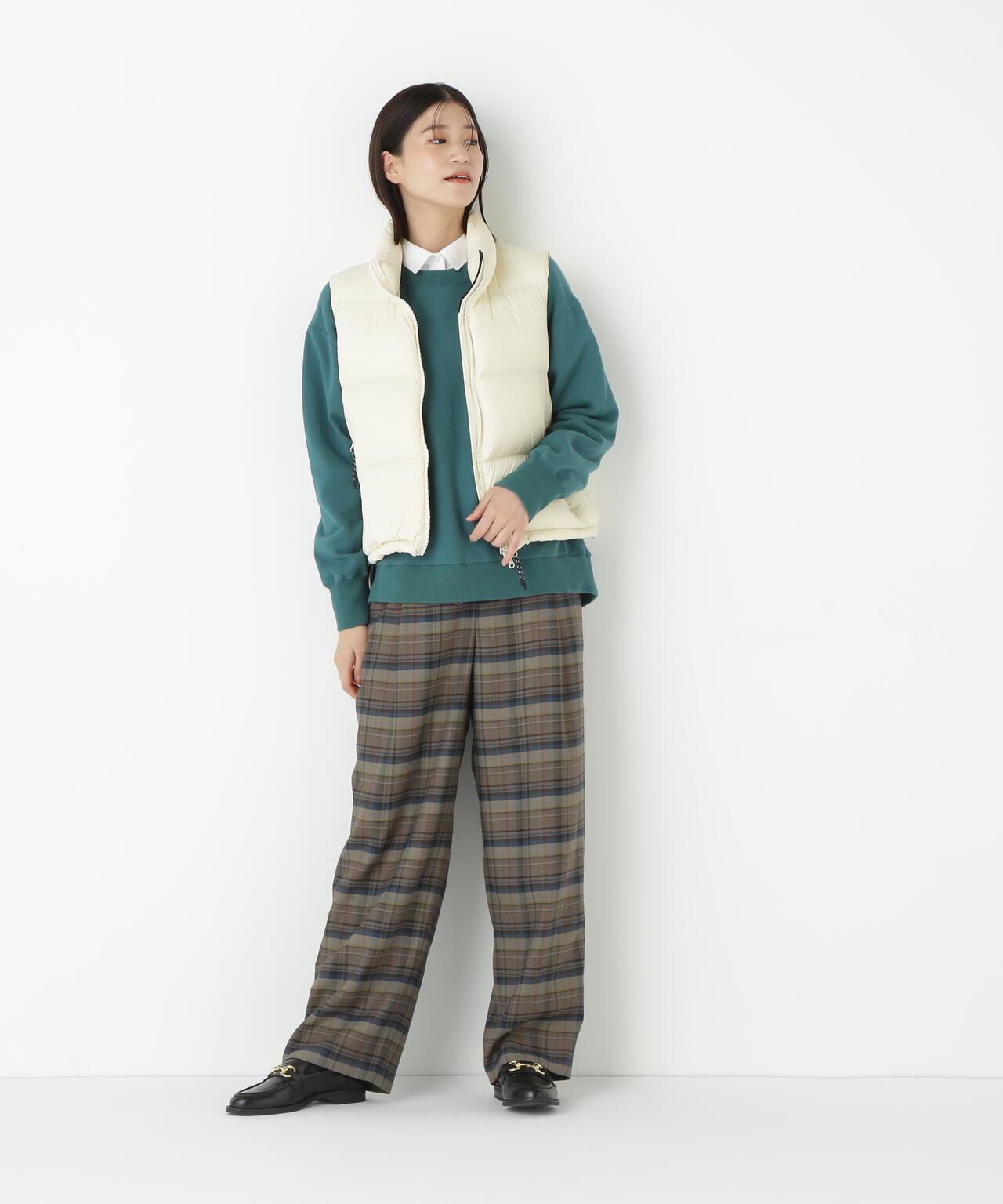 ≪ＴＡＩＯＮコラボ≫ボリュームスタンドダウンベスト