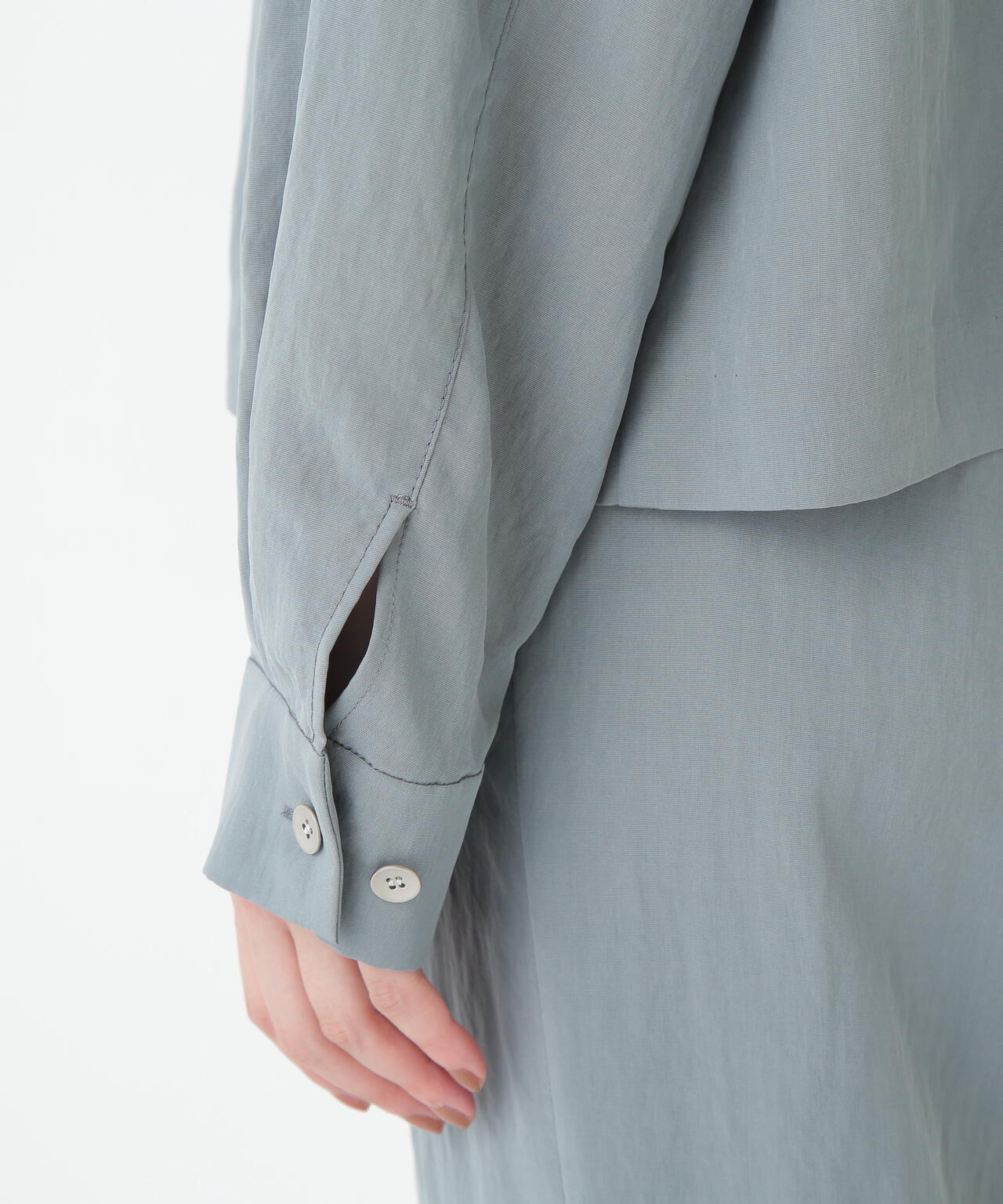 クルーネックショートブルゾン