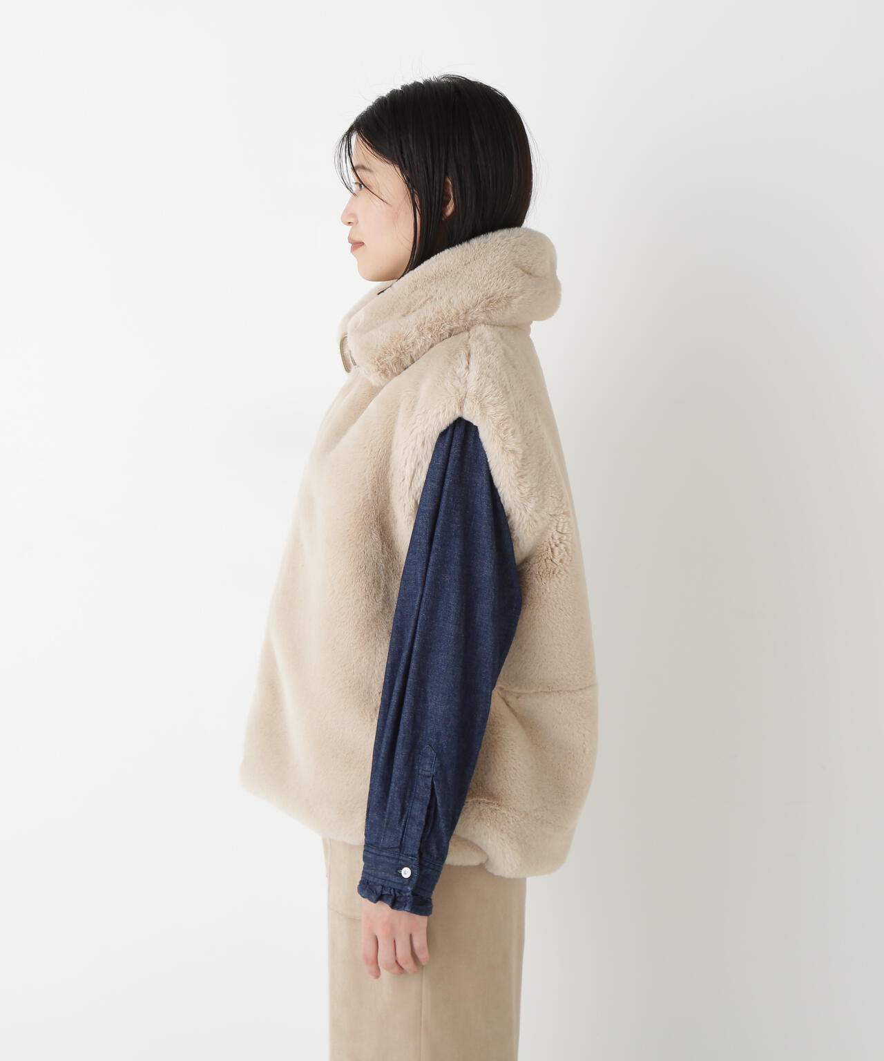 フェイクファーコクーンジレ | human woman（ヒューマンウーマン