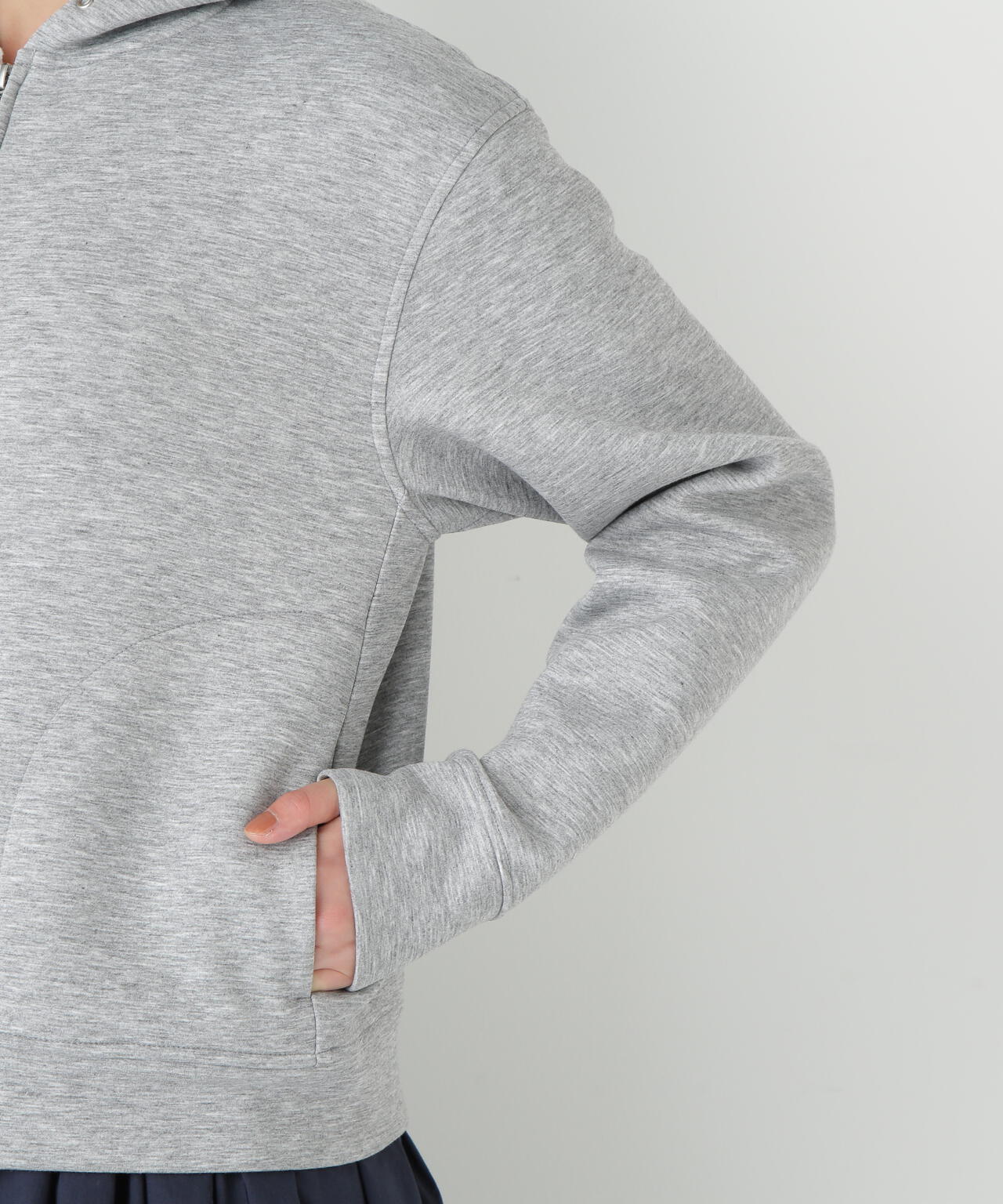 クッションダンボールジップパーカー