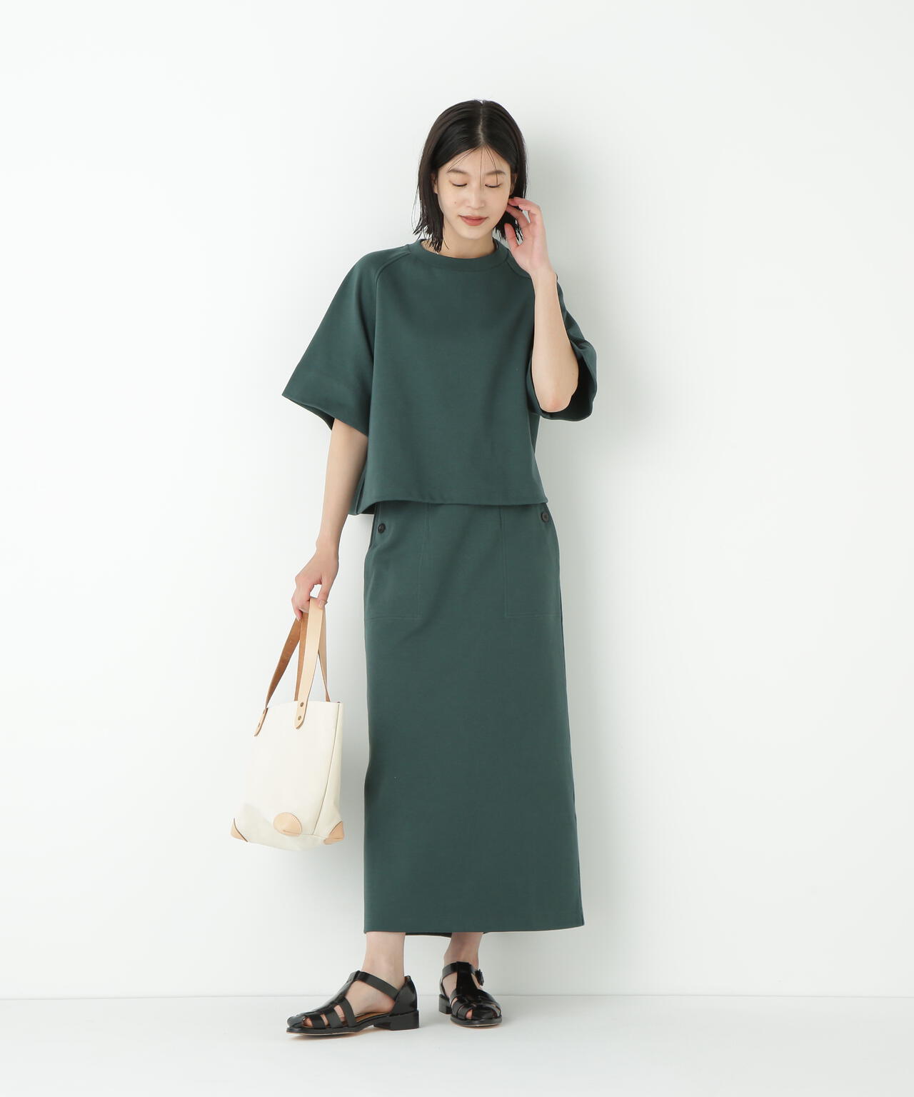 ダンボールラグランスリーブプルオーバー