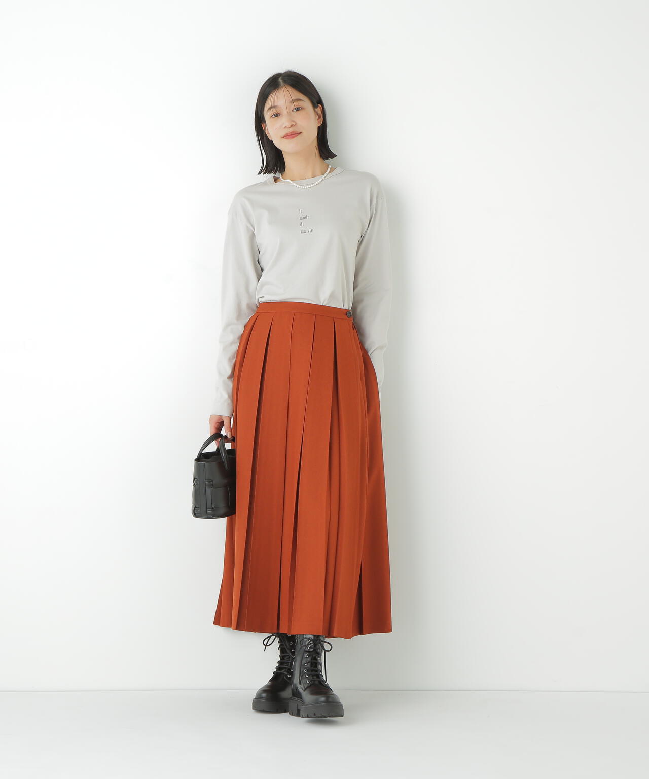 ロゴ長袖Ｔシャツ