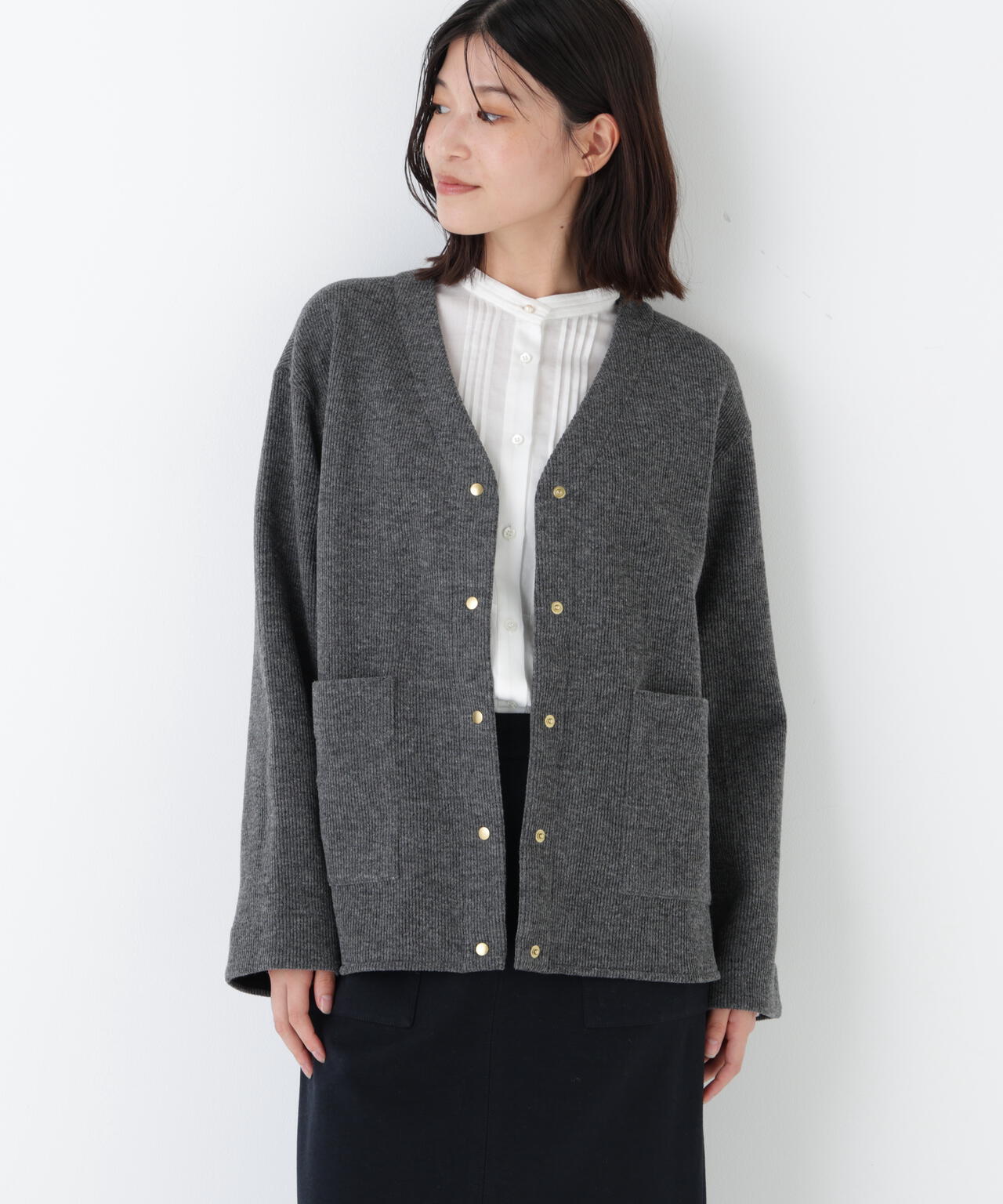 クォーターゲージVネックカーディガン | human woman（ヒューマン