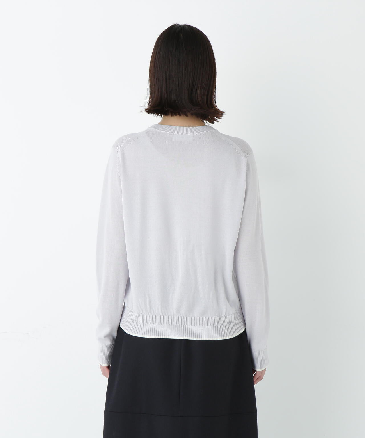 梳毛ライン入りニットプルオーバー