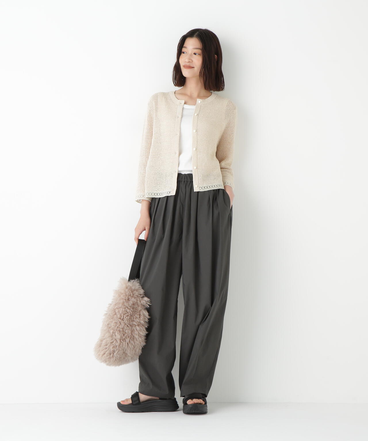 透かしブークレニットカーディガン