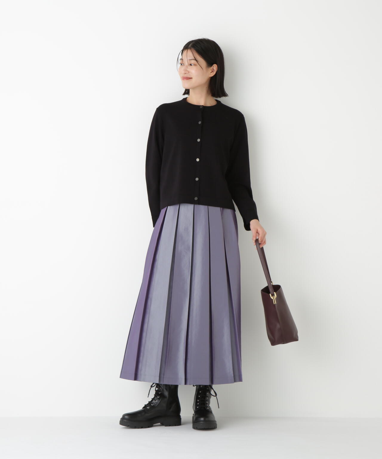 レーヨン混ハイゲージクルーネックカーディガン | human woman