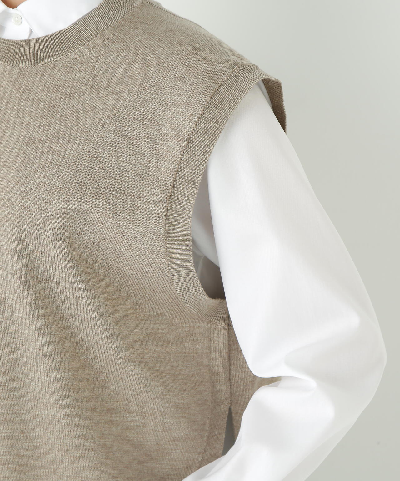 ハイゲージクルーネックニットベスト