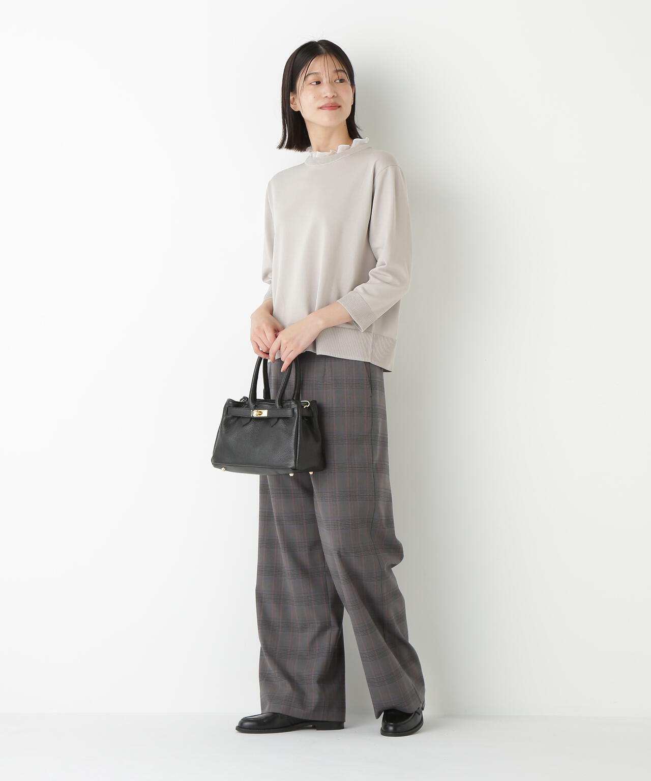 綿ポリエステル取外し衿付プルオーバー