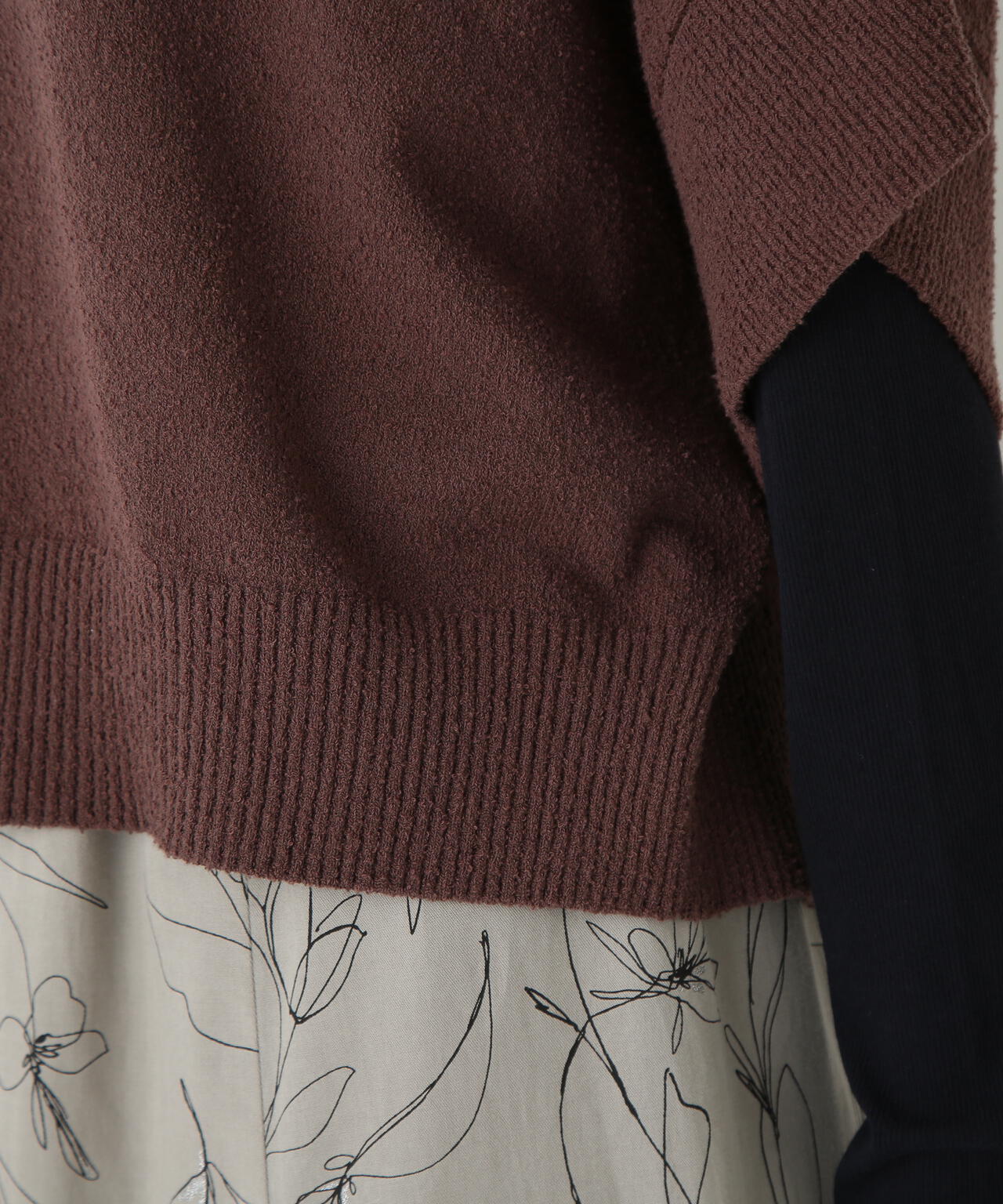 綿ナイロンブークレ半袖カーディガン