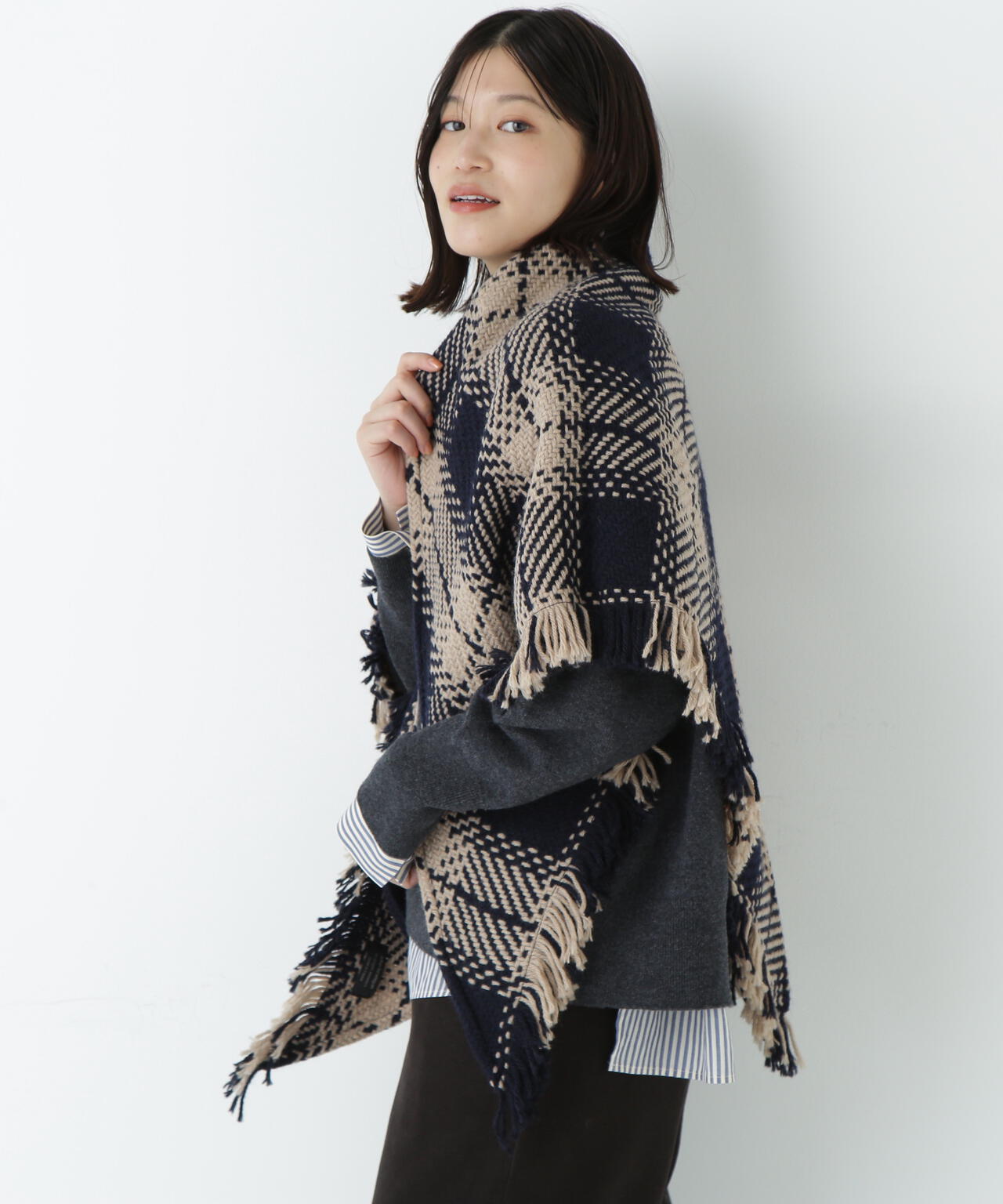 【ＪＯＨＮ　ＢＲＡＮＩＧＡＮ】ストール