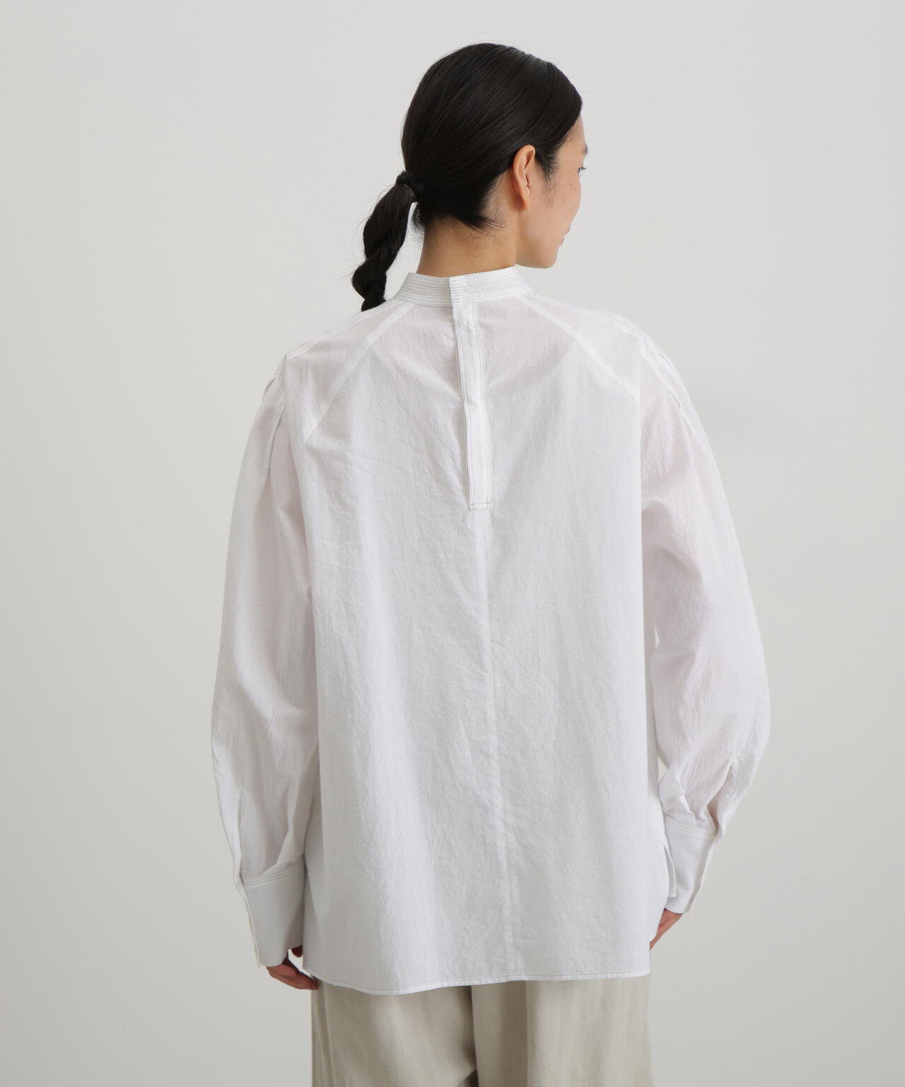 ６０／‐荒炊き染ラグランブラウス