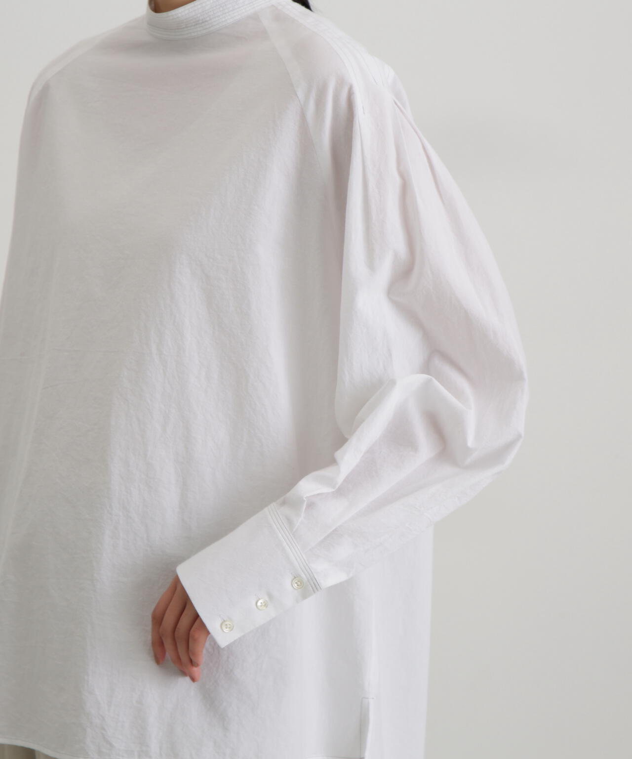 ６０／‐荒炊き染ラグランブラウス