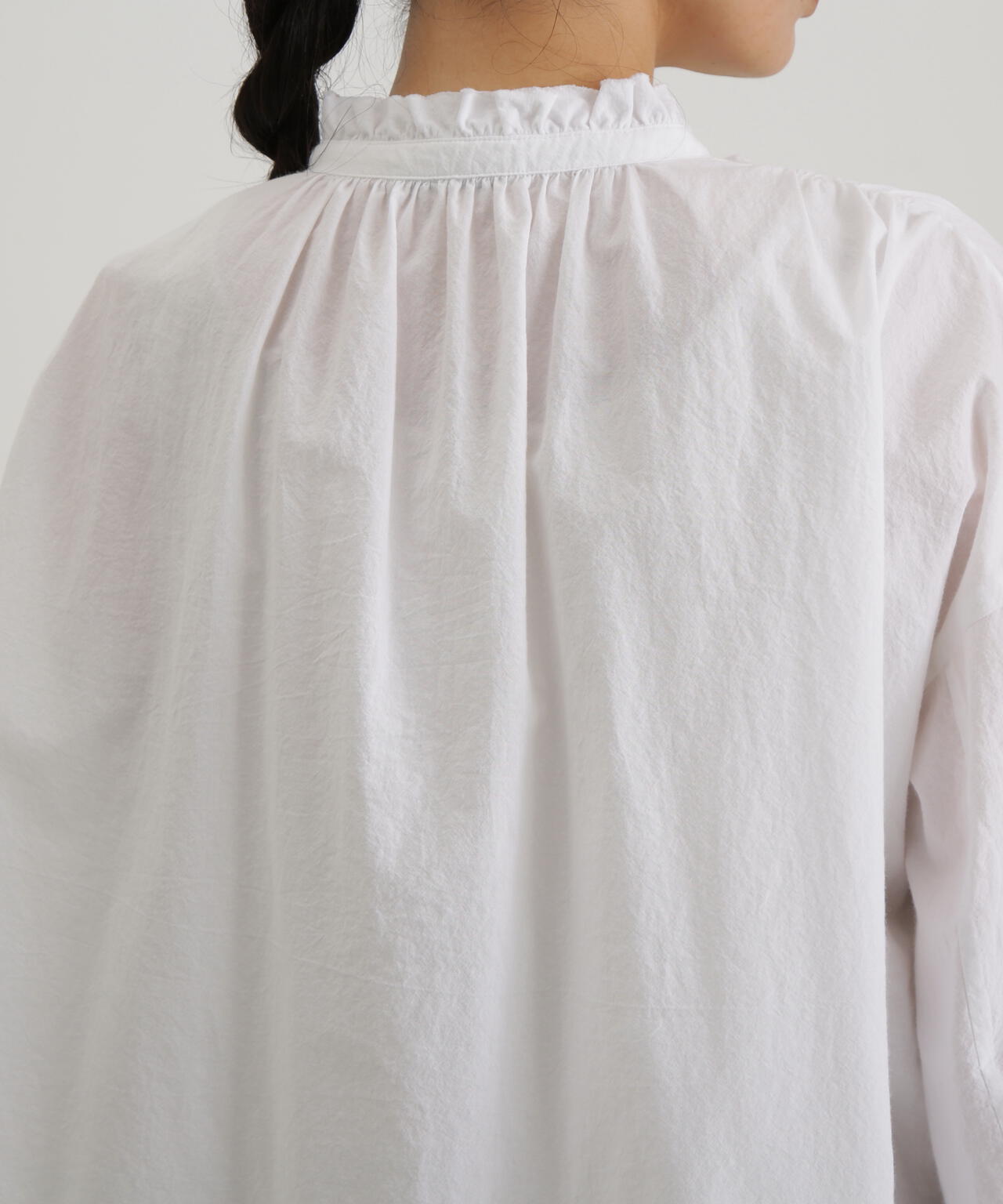 荒炊き染フリル衿ブラウス