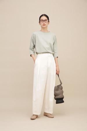 175cm/Ｂ78/Ｗ58 着用サイズ：M