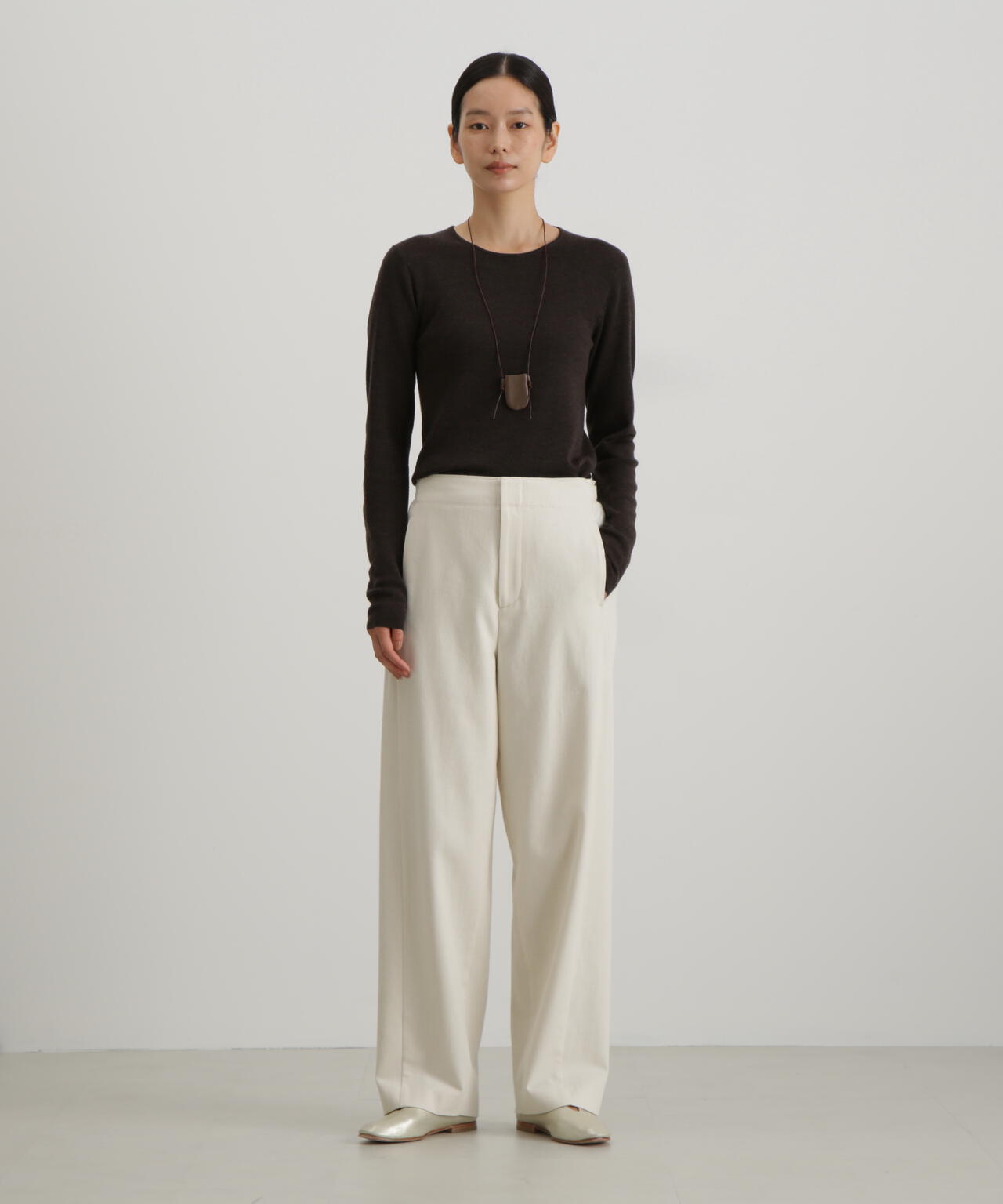 コットンウールソフトテーパードパンツ